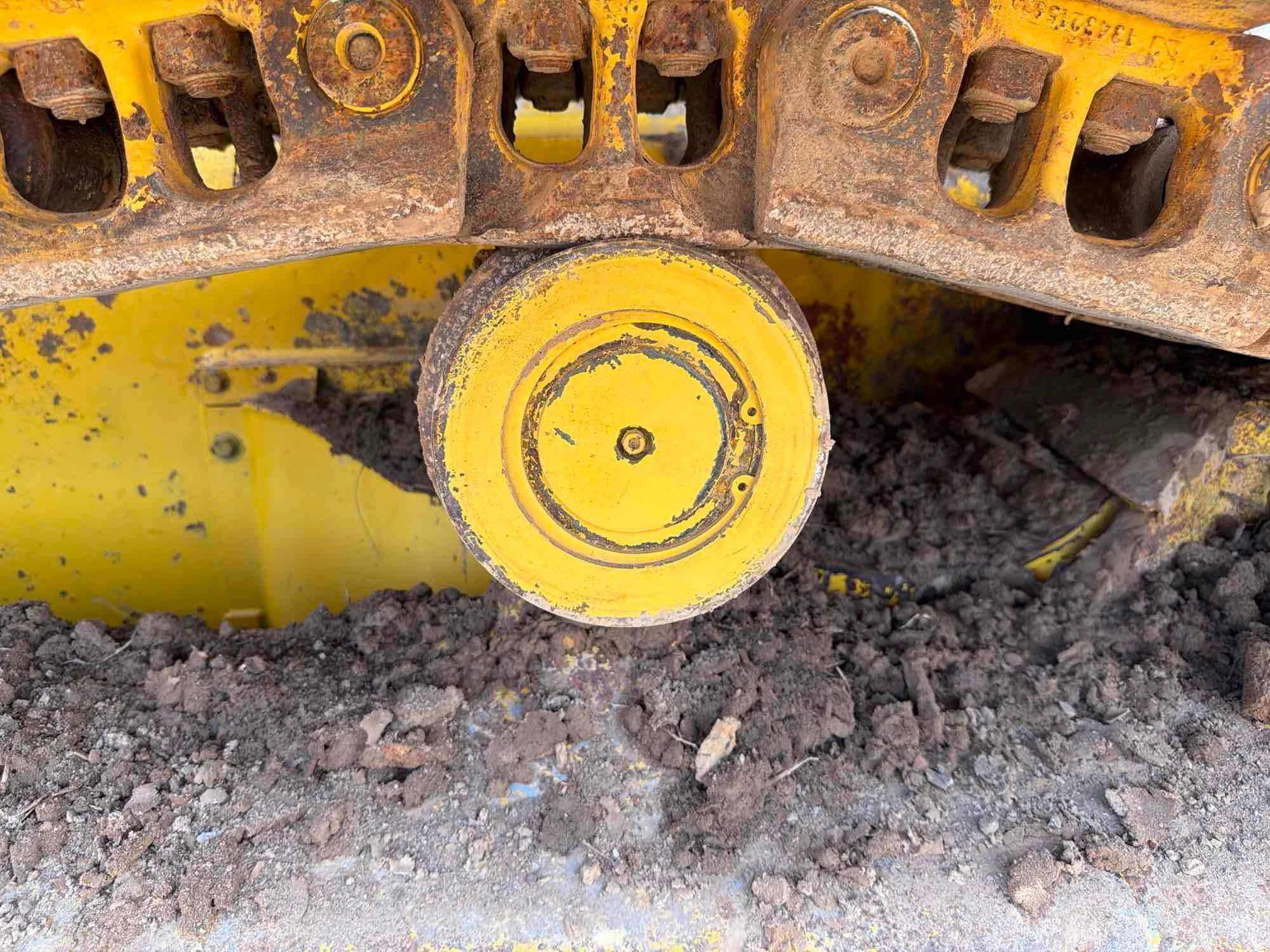 2016 Komatsu D61PX