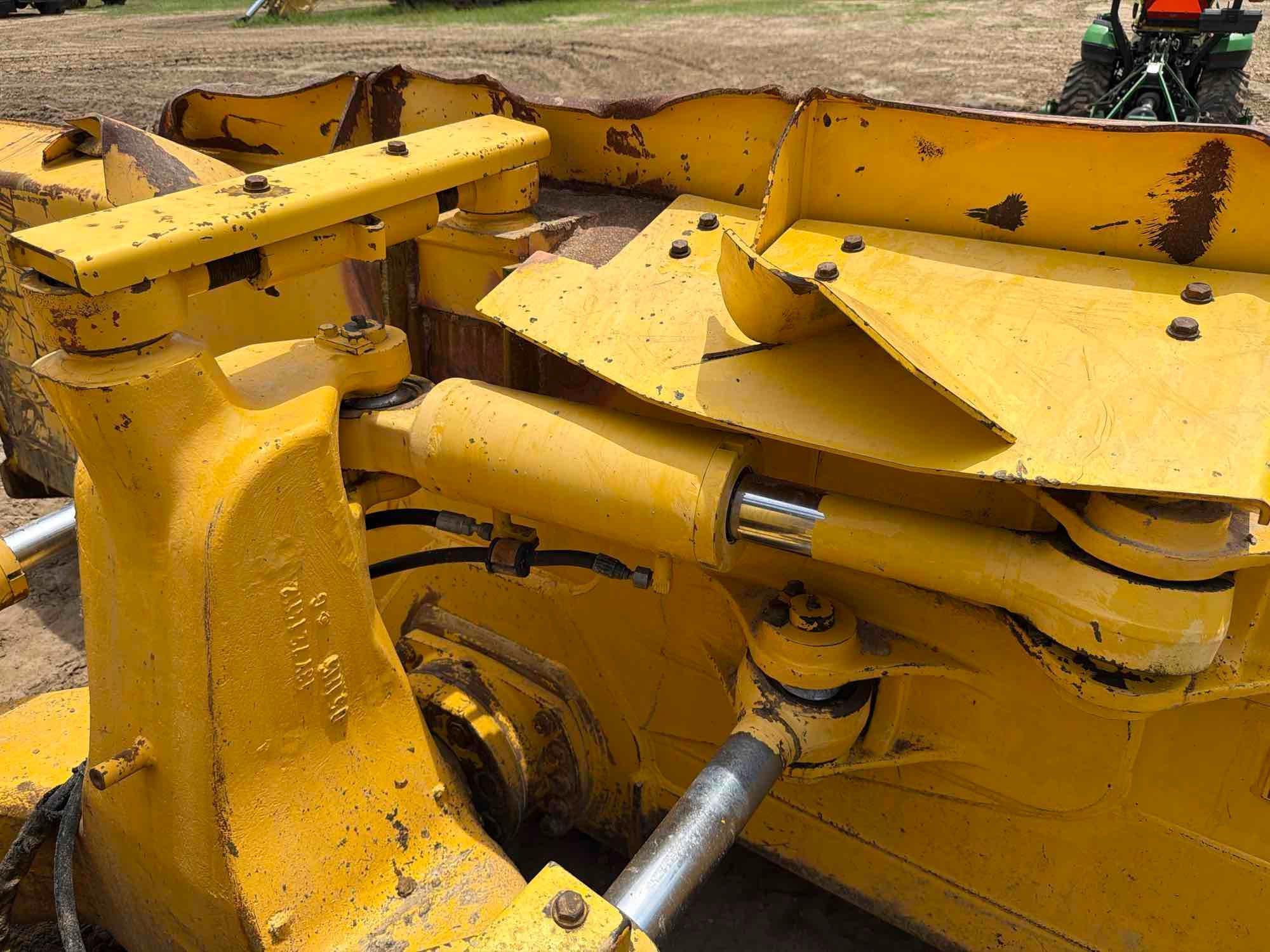 2016 Komatsu D61PX