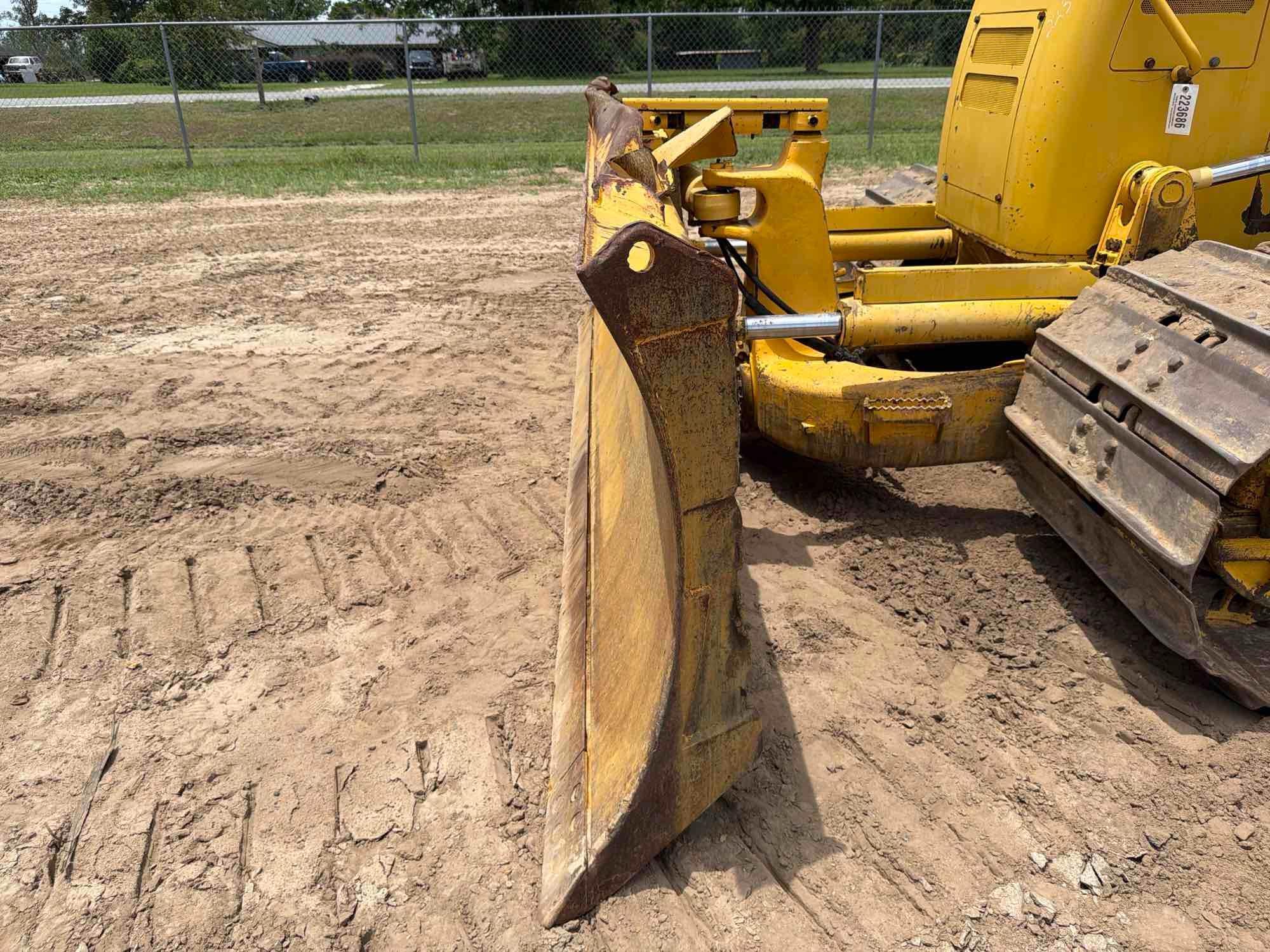 2016 Komatsu D61PX