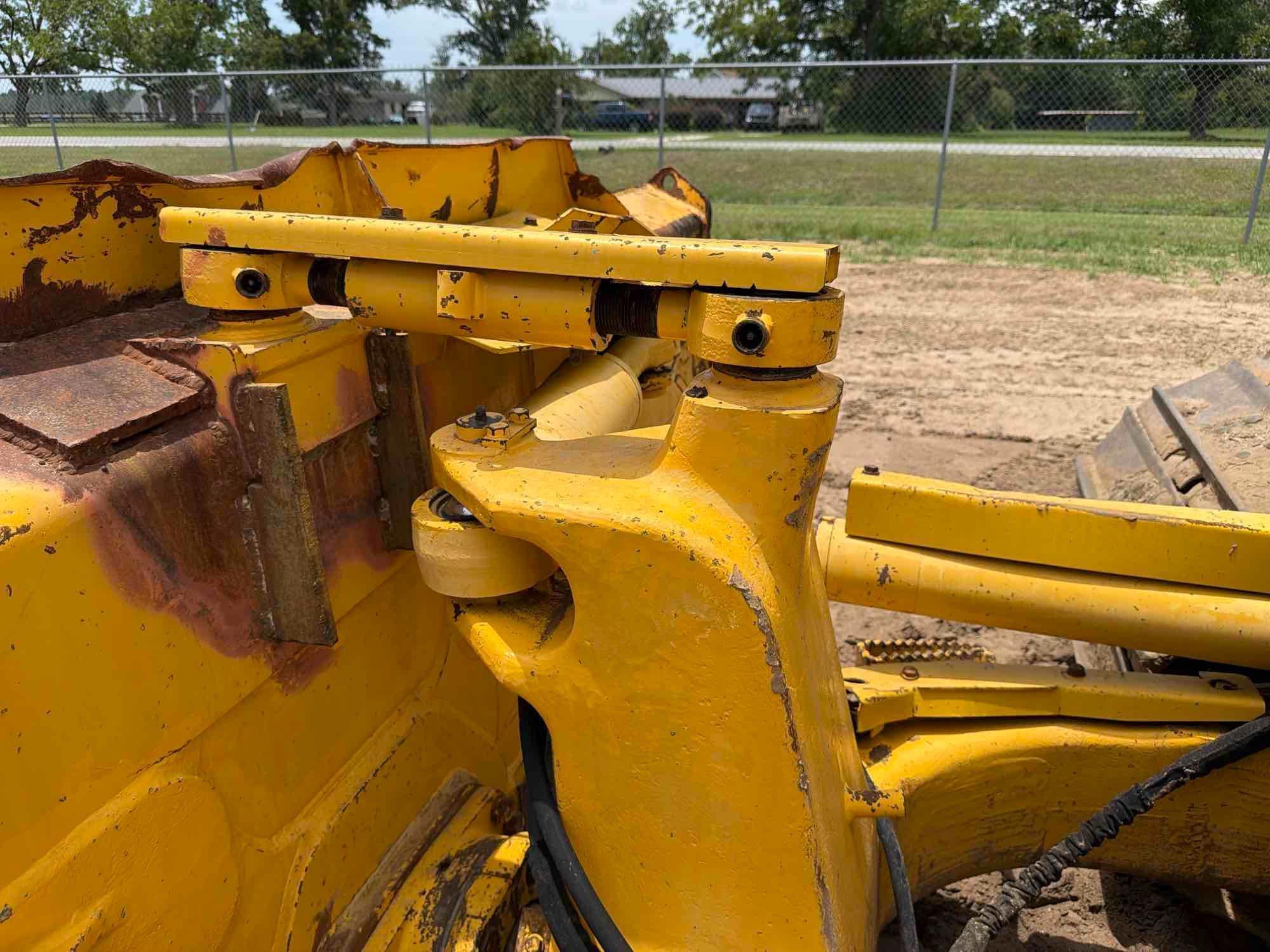 2016 Komatsu D61PX