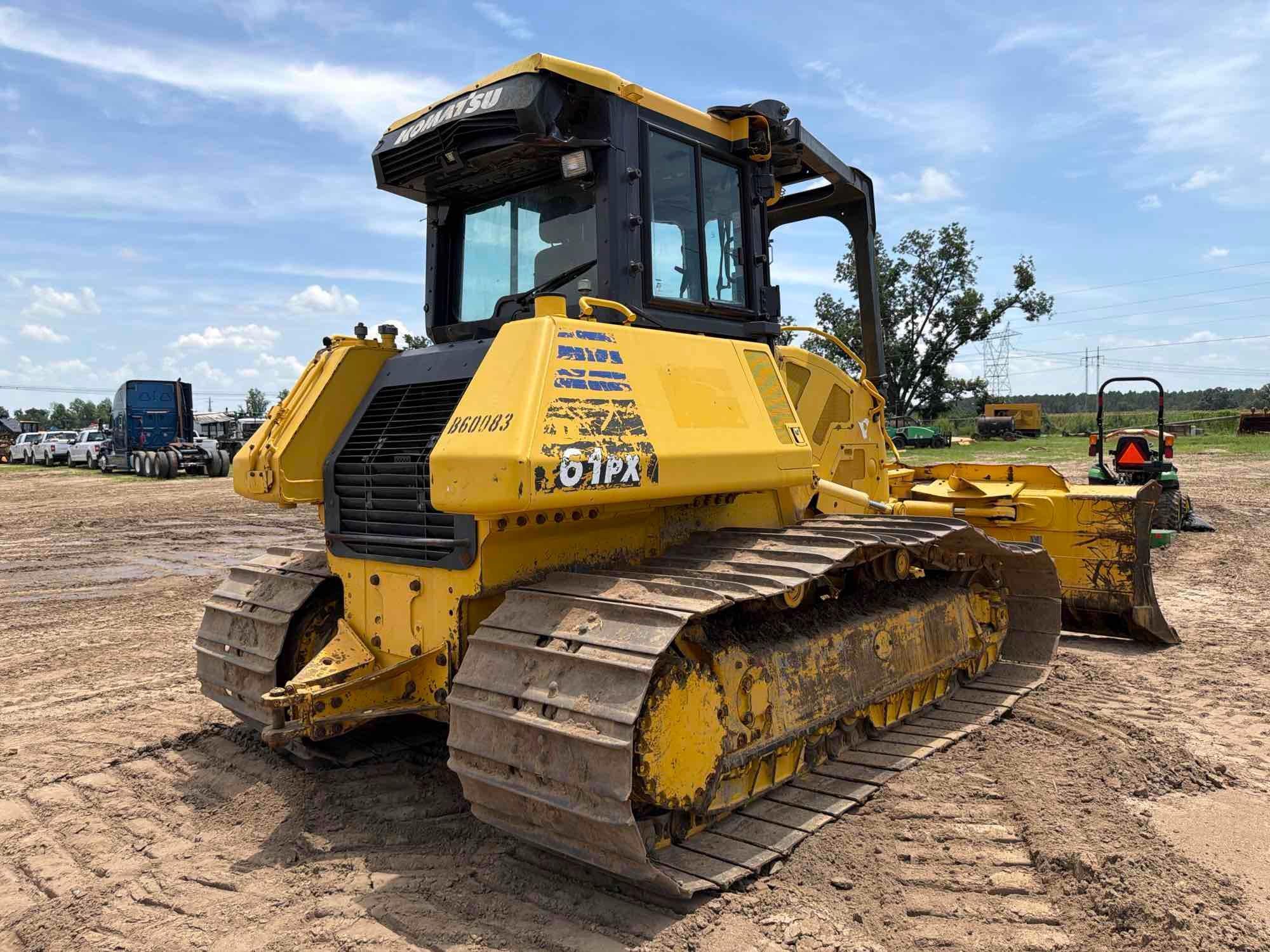 2016 Komatsu D61PX
