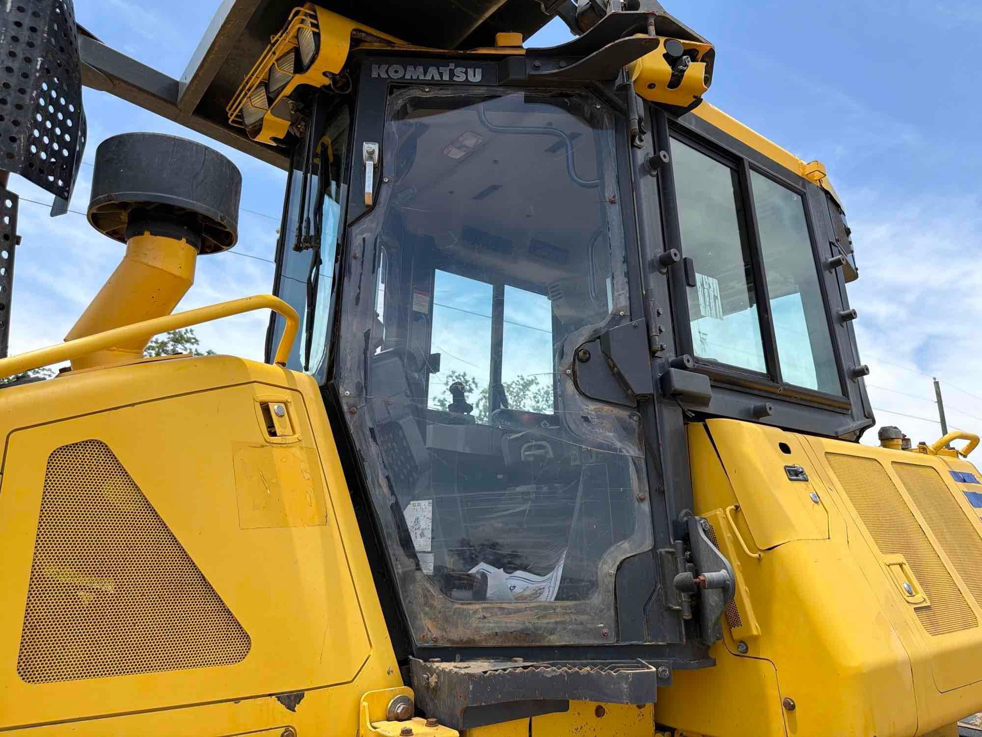 2016 Komatsu D61PX