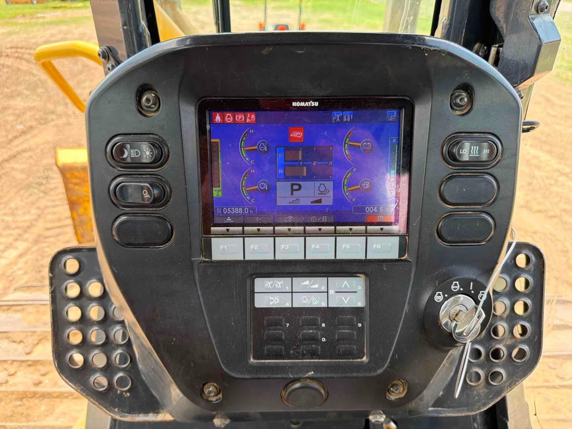 2016 Komatsu D61PX
