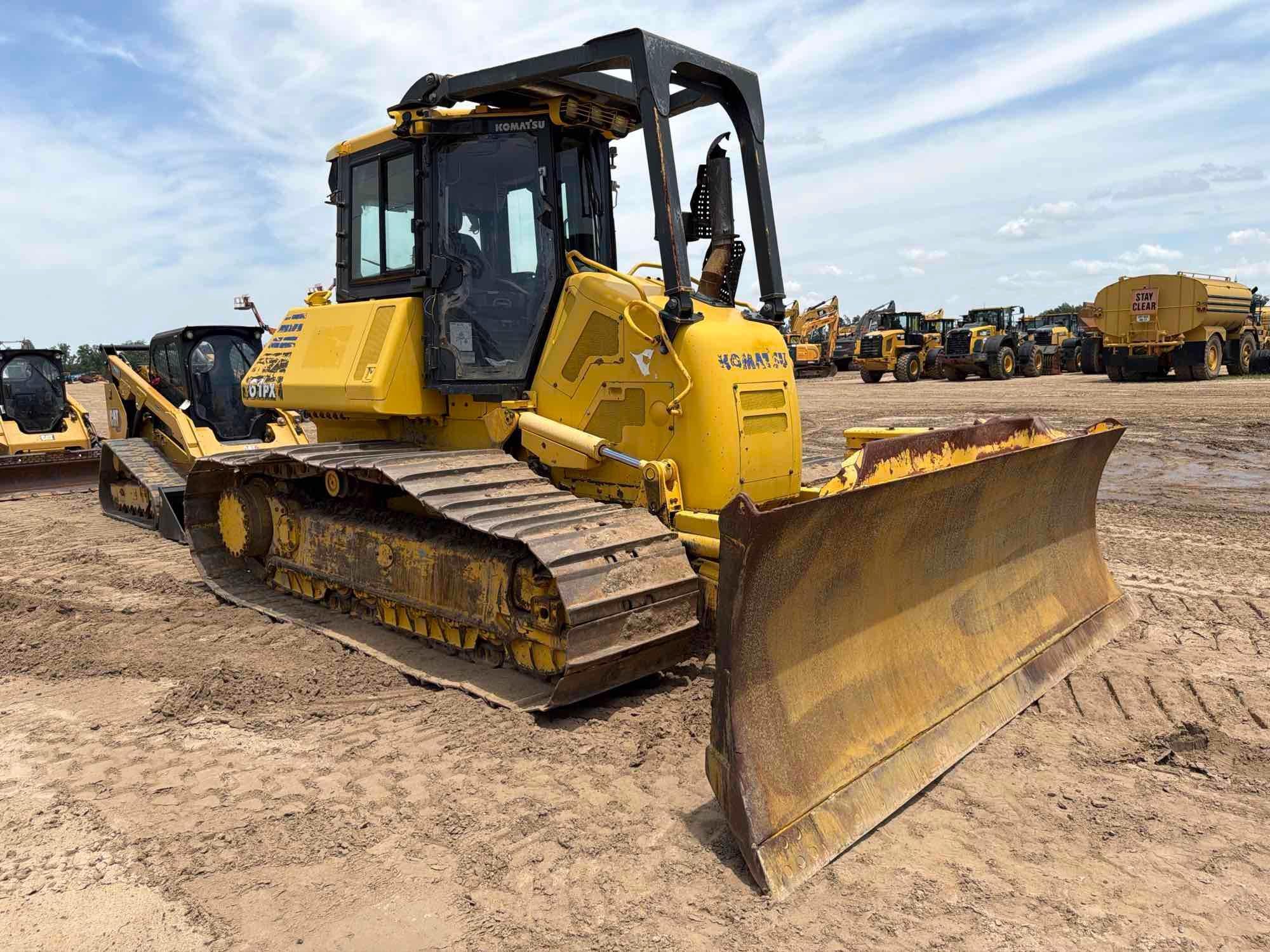2016 Komatsu D61PX