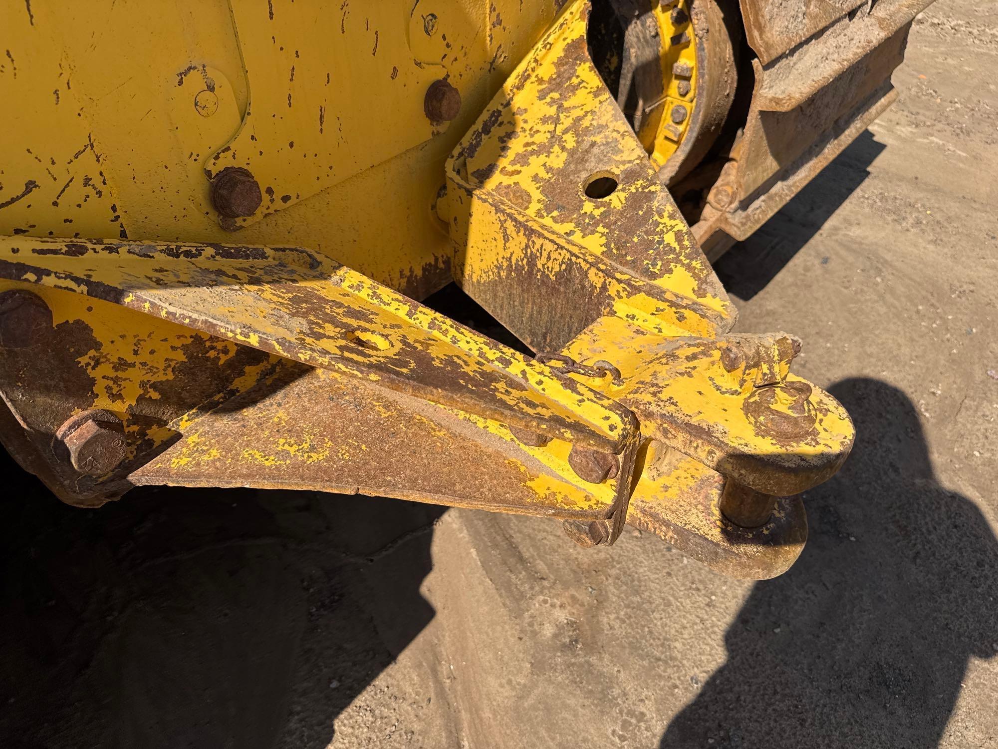 Komatsu D61PX