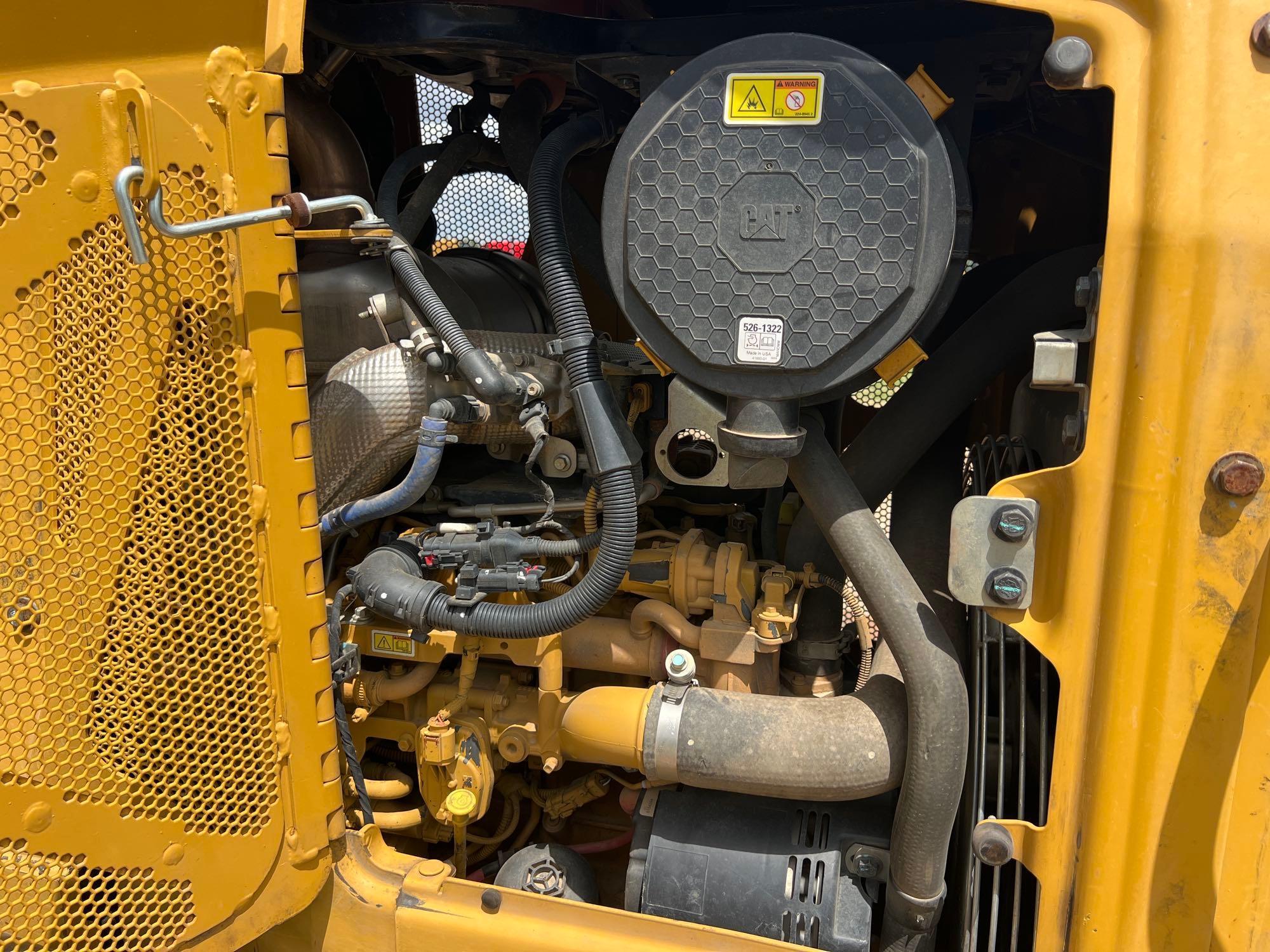 2023 Caterpillar D3 LGP