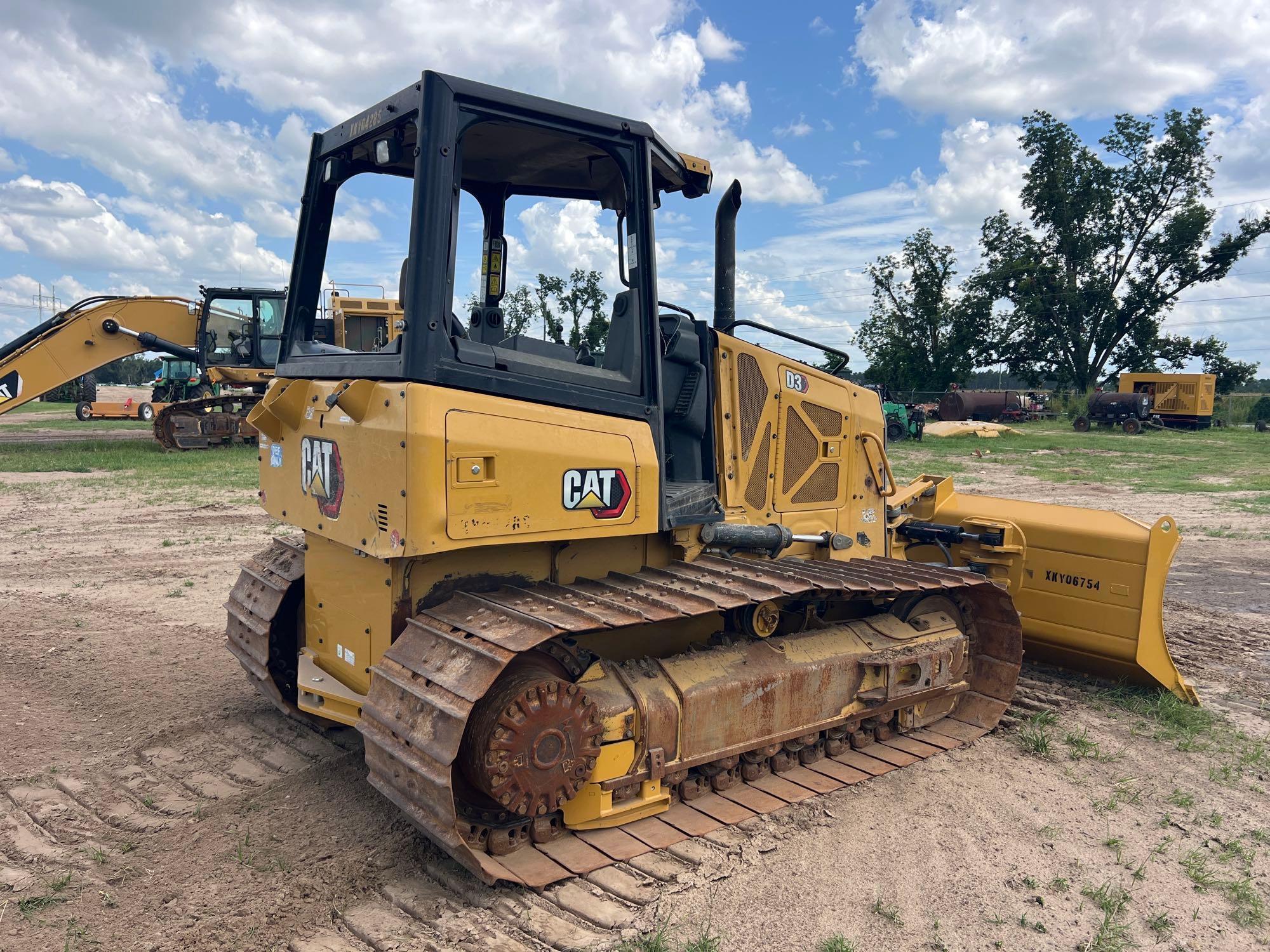 2023 Caterpillar D3 LGP