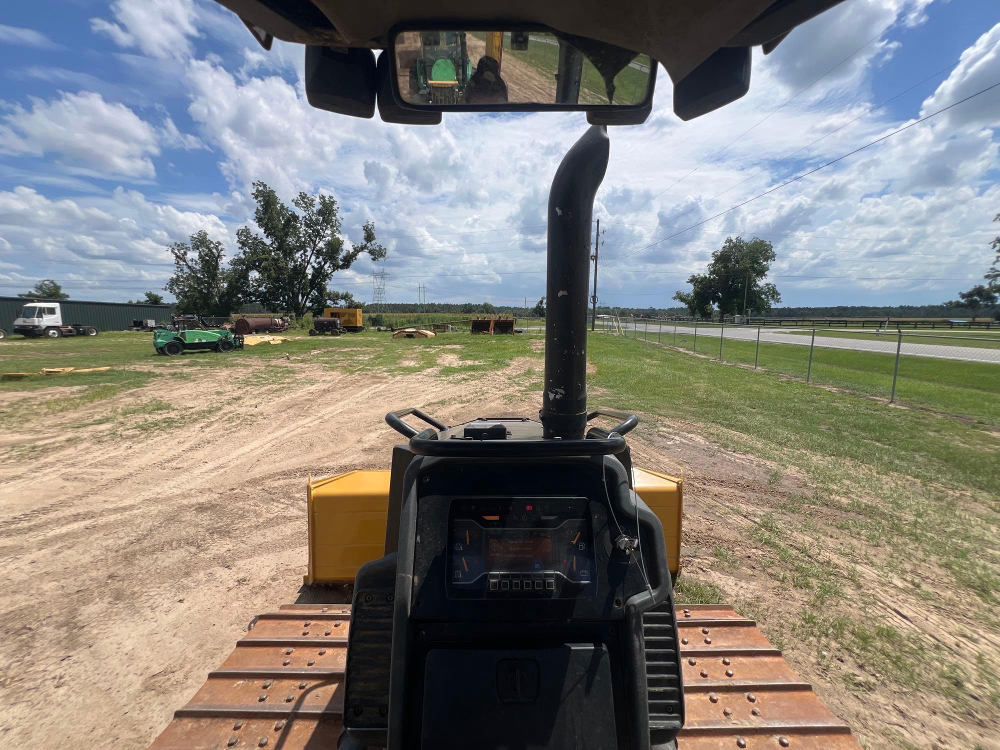 2023 Caterpillar D3 LGP