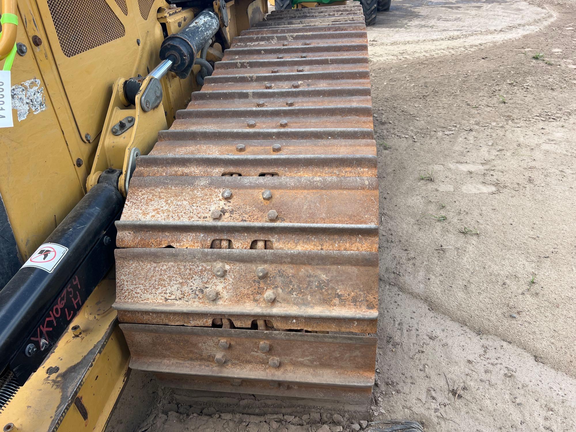2023 Caterpillar D3 LGP