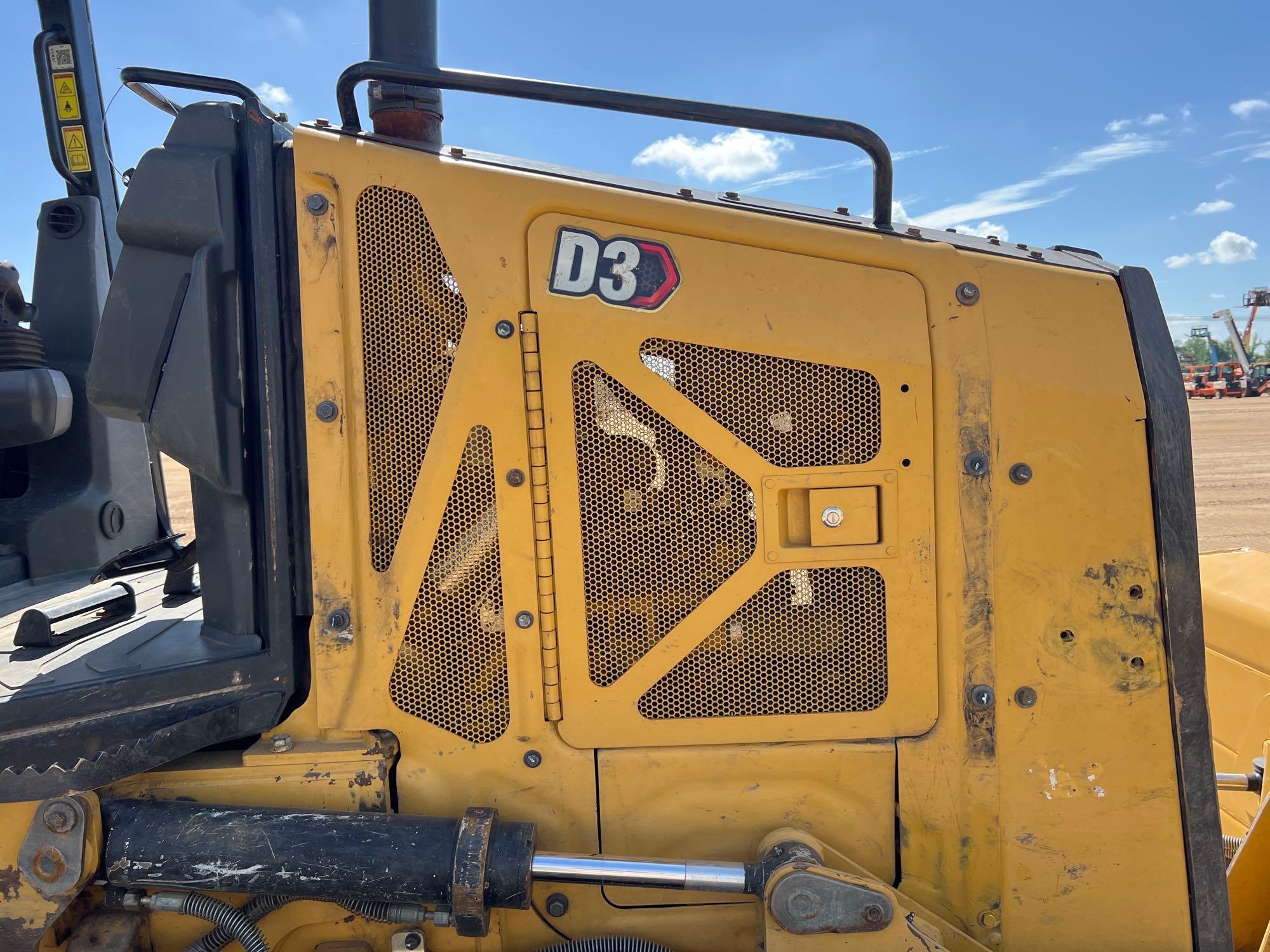 2022 Caterpillar D3 LGP