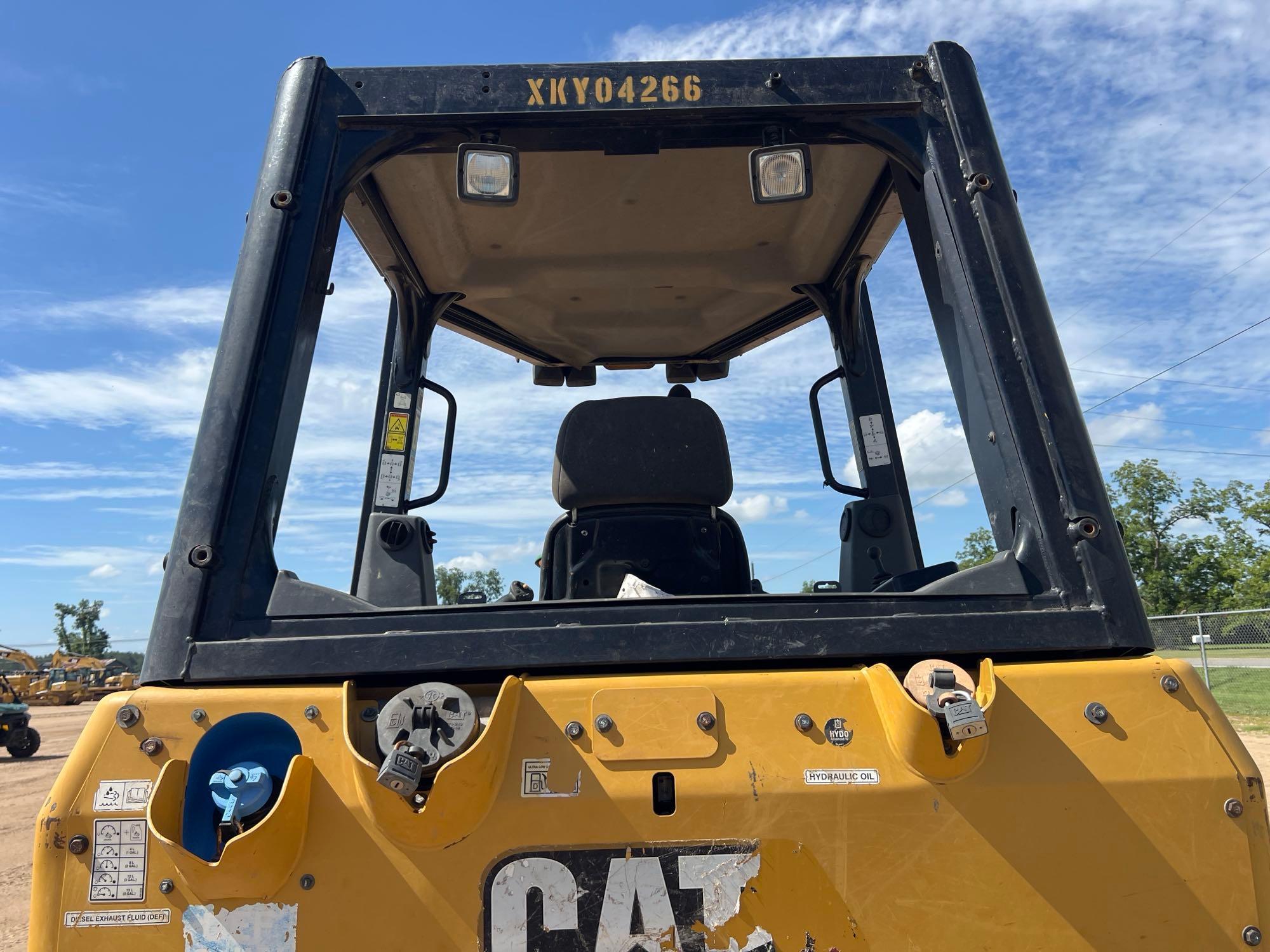 2022 Caterpillar D3 LGP
