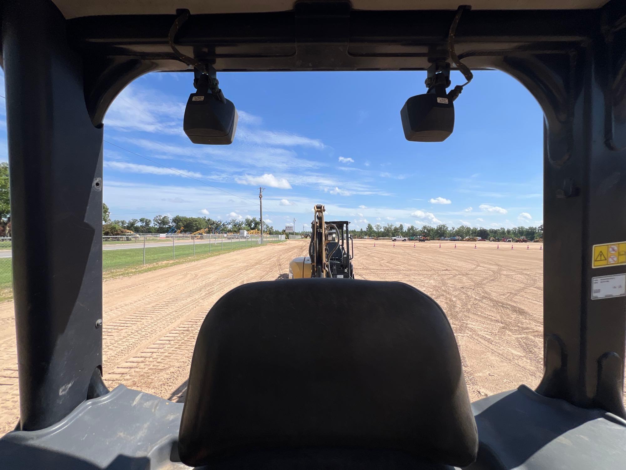 2022 Caterpillar D3 LGP
