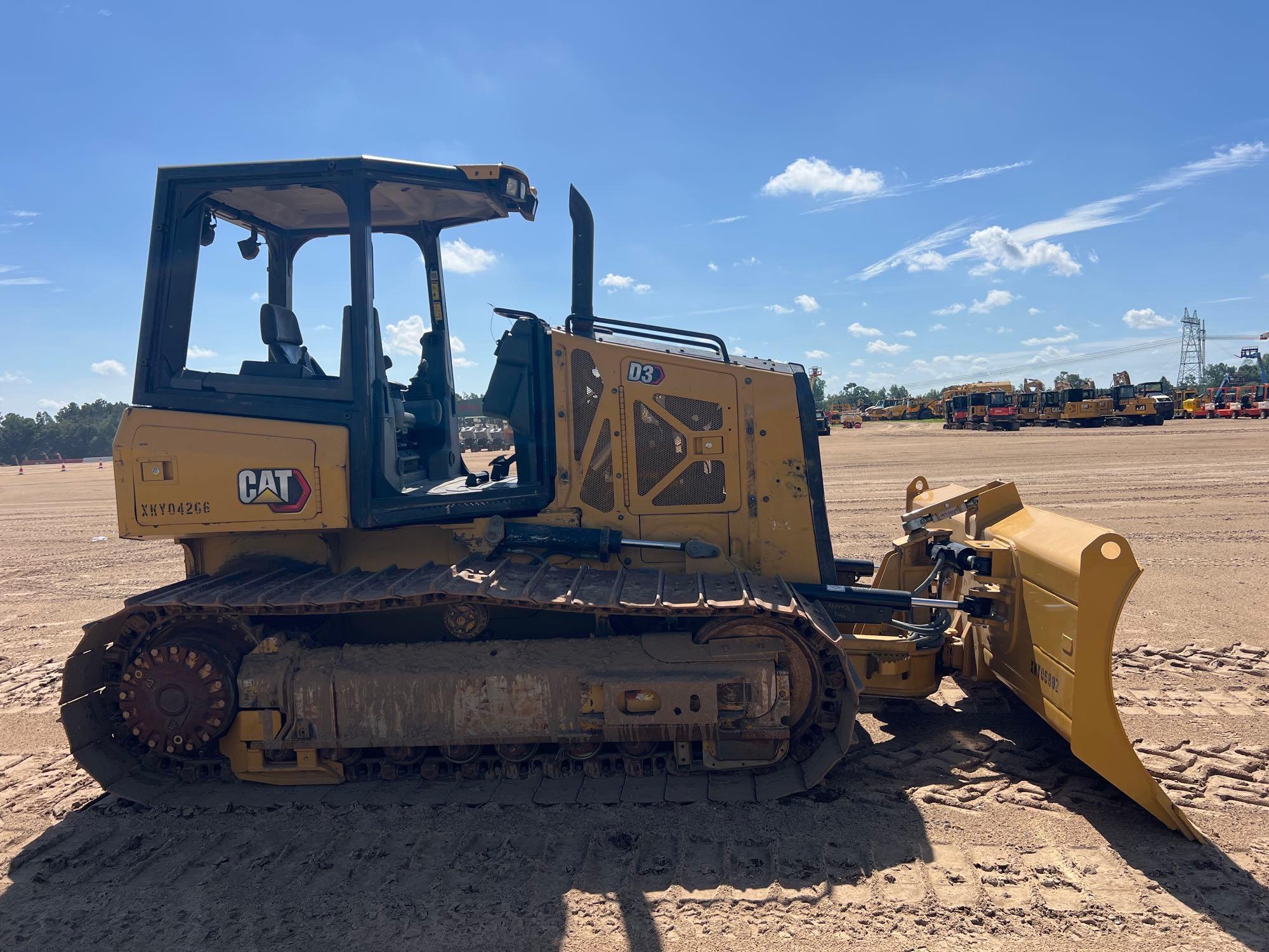 2022 Caterpillar D3 LGP