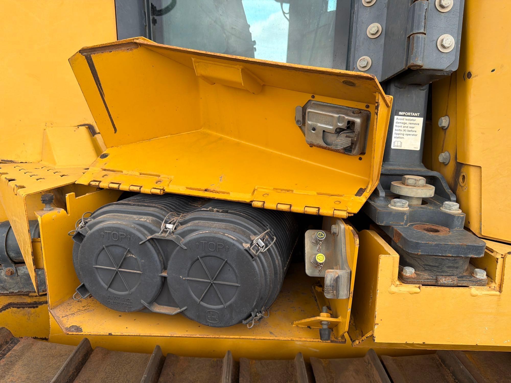 2019 John Deere 750K LGP
