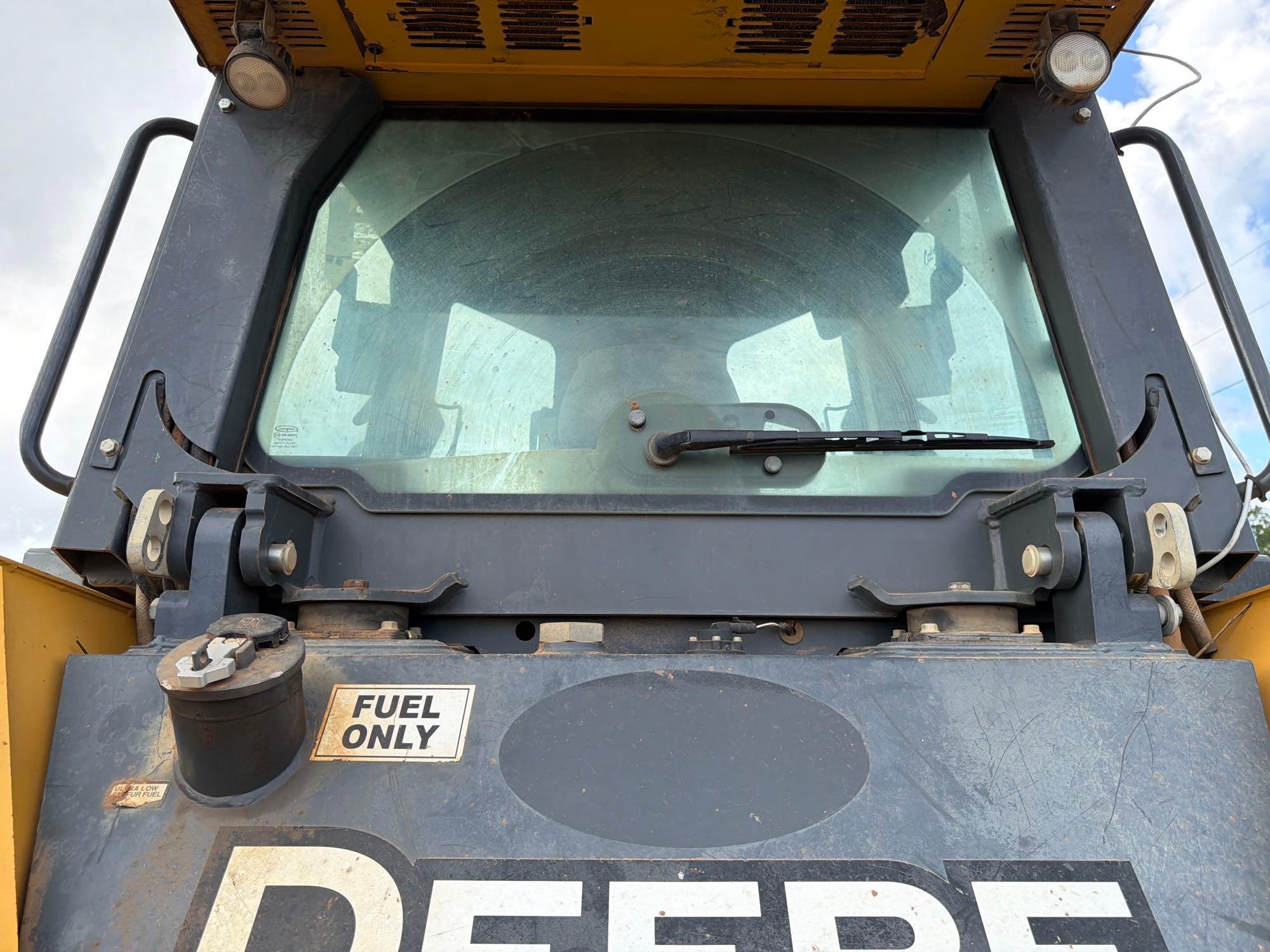 2019 John Deere 750K LGP