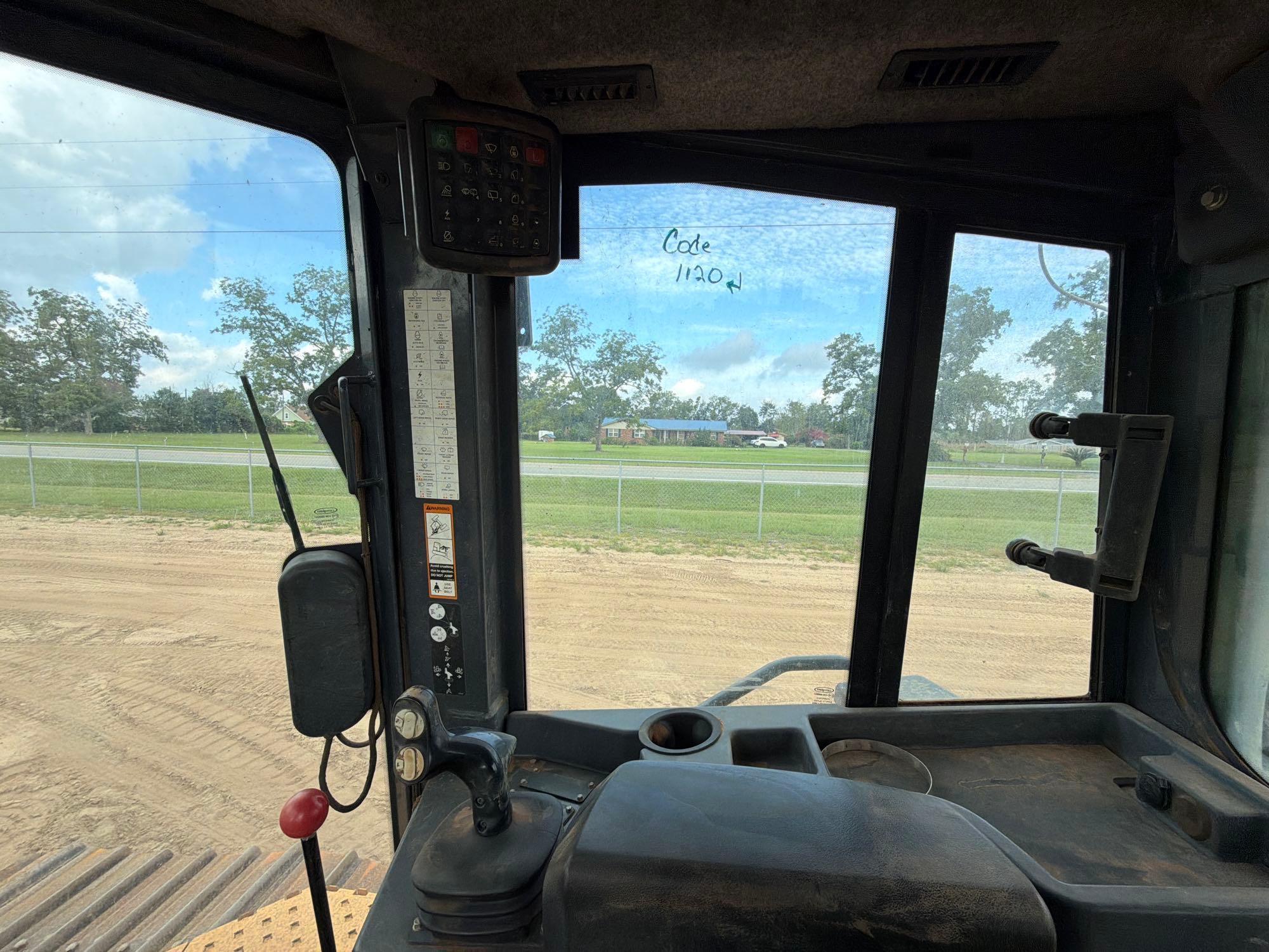2019 John Deere 750K LGP