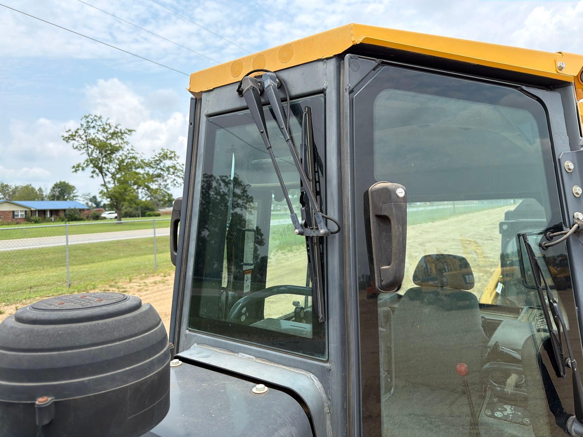 2018 John Deere 650K LGP