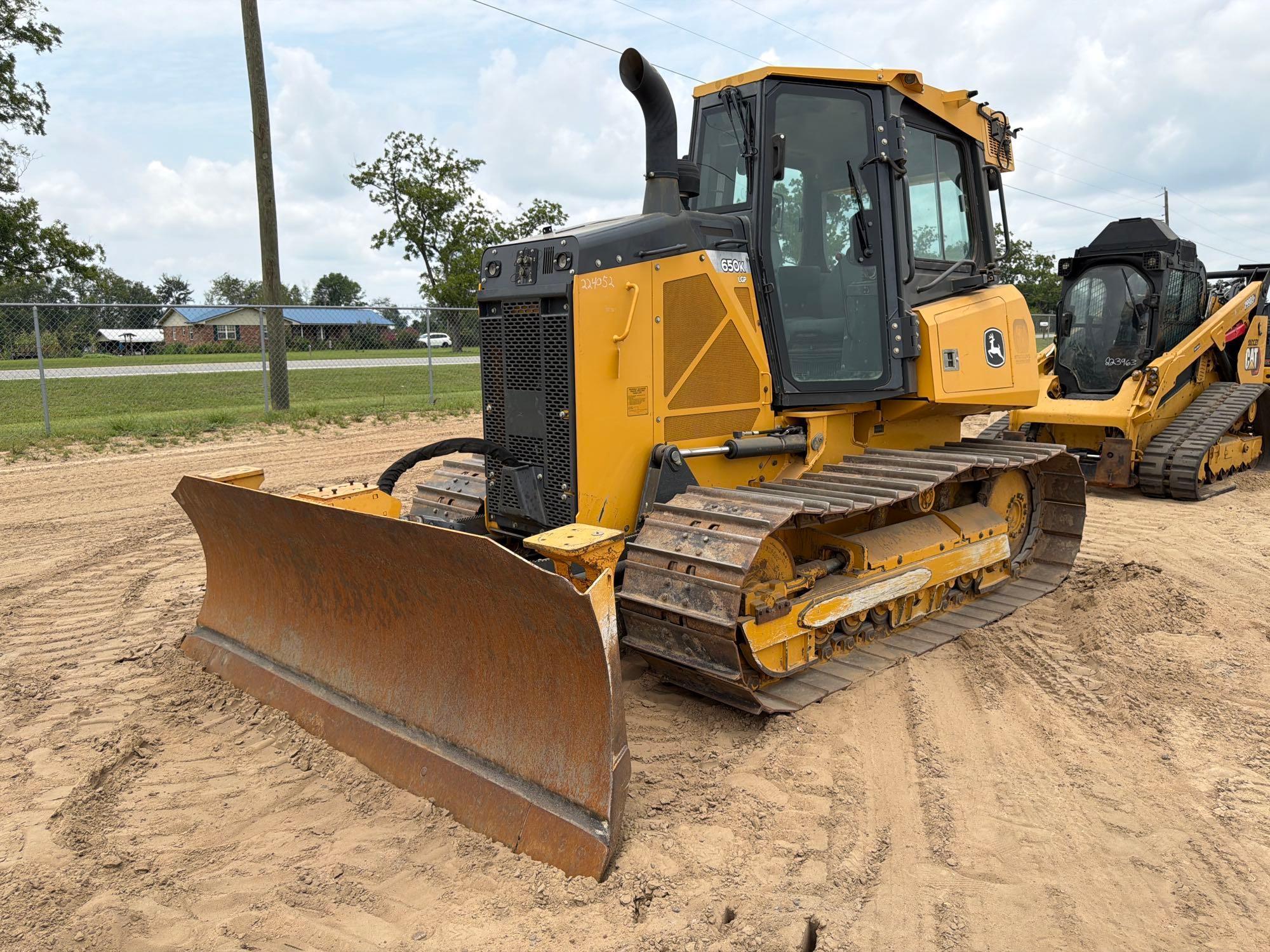 2018 John Deere 650K LGP
