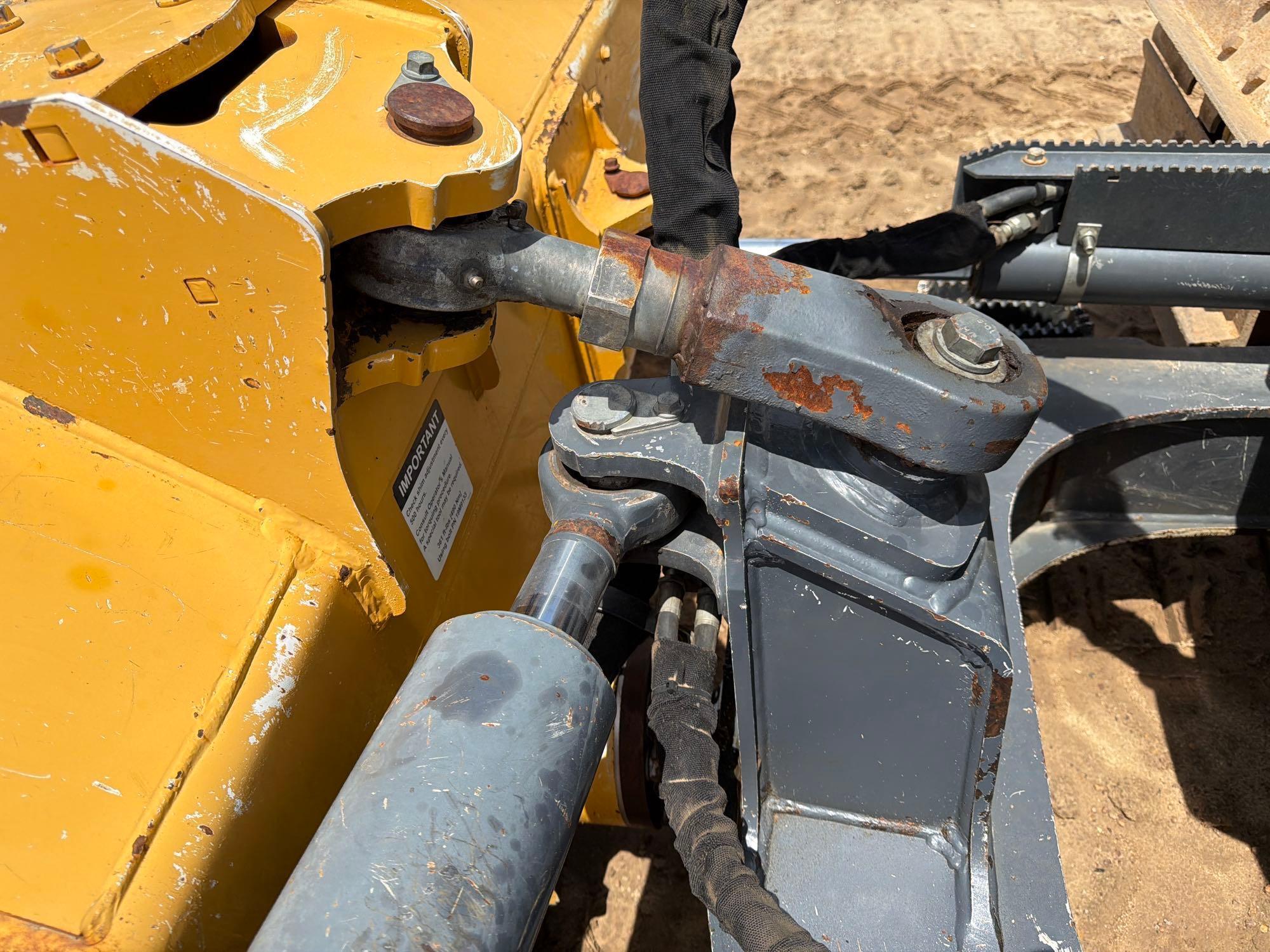 2016 John Deere 650K LGP