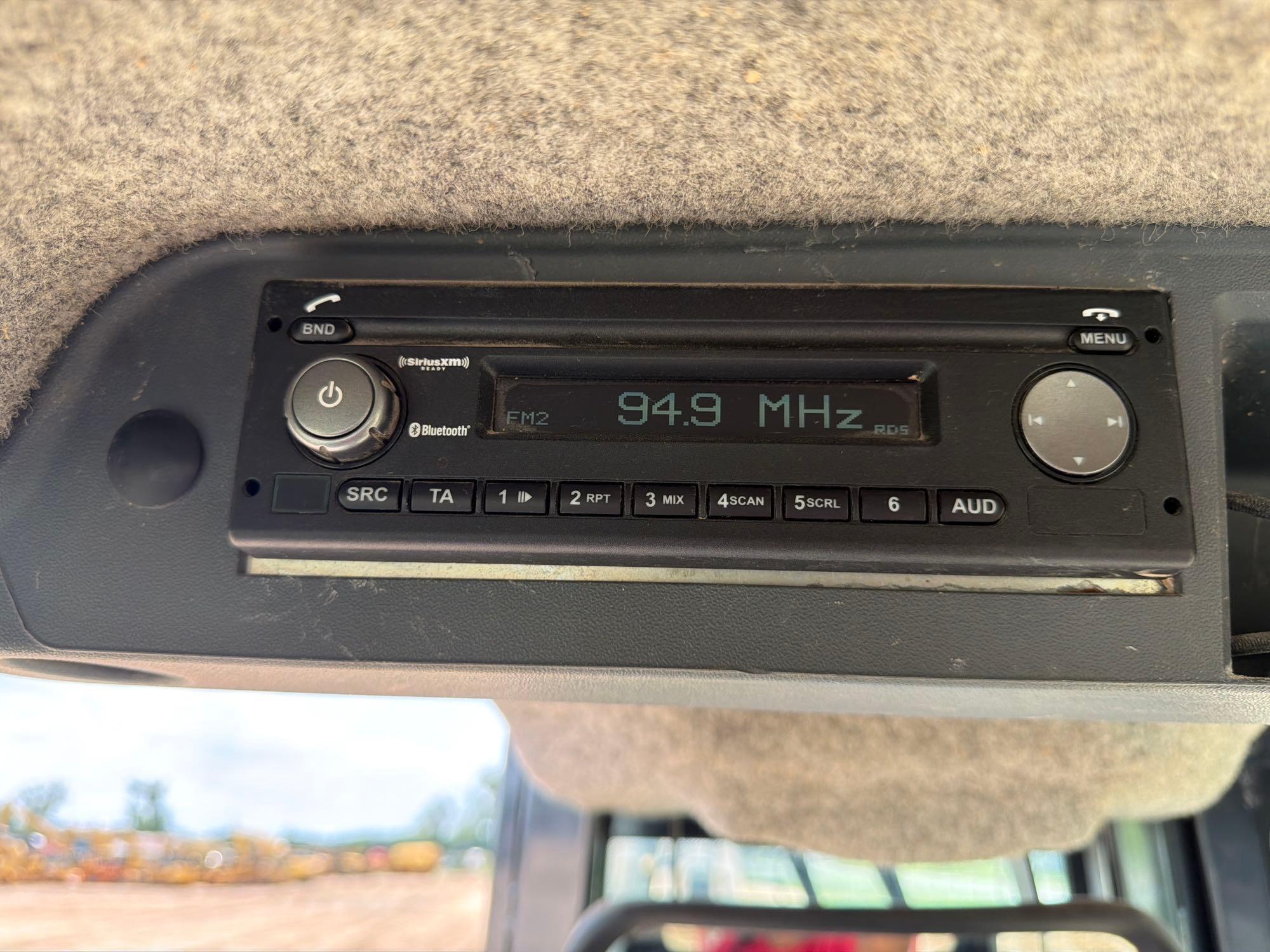 2016 John Deere 650K LGP