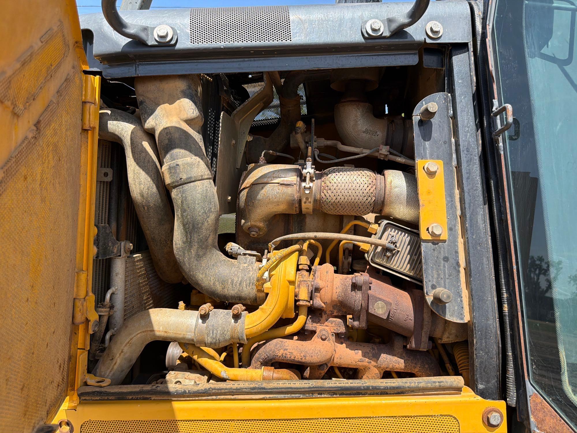 2013 John Deere 650K XLT