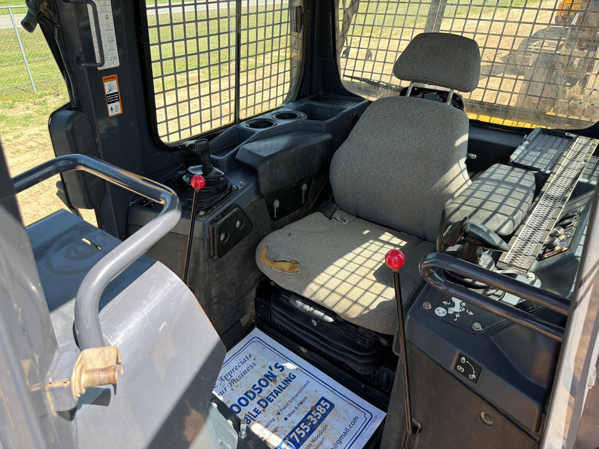 2013 John Deere 650K XLT