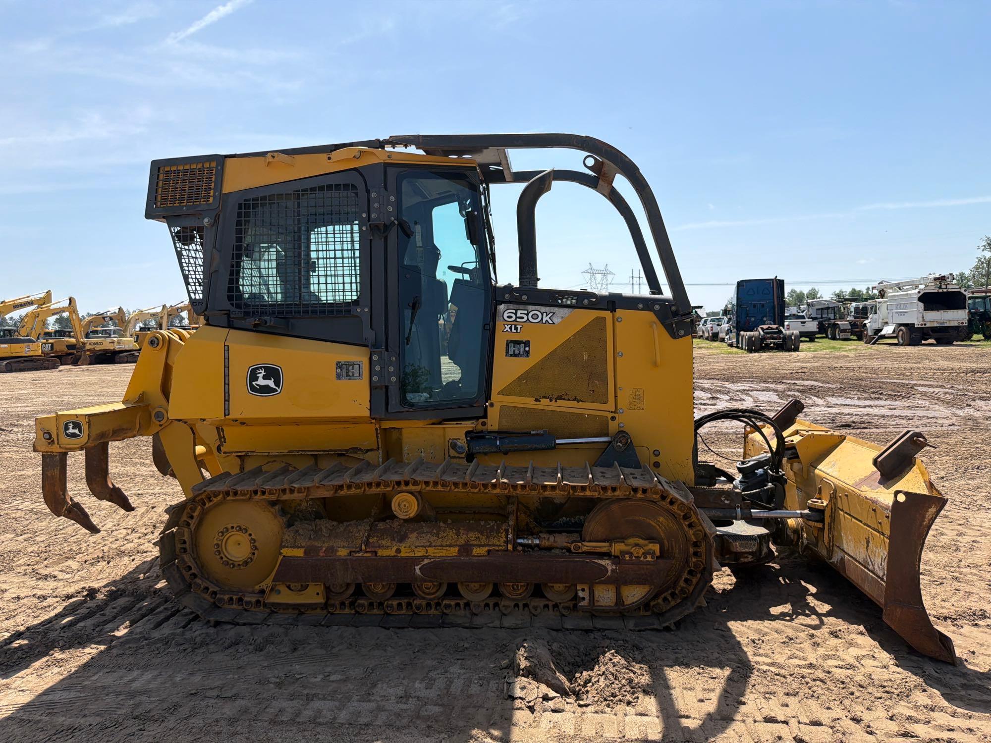 2013 John Deere 650K XLT