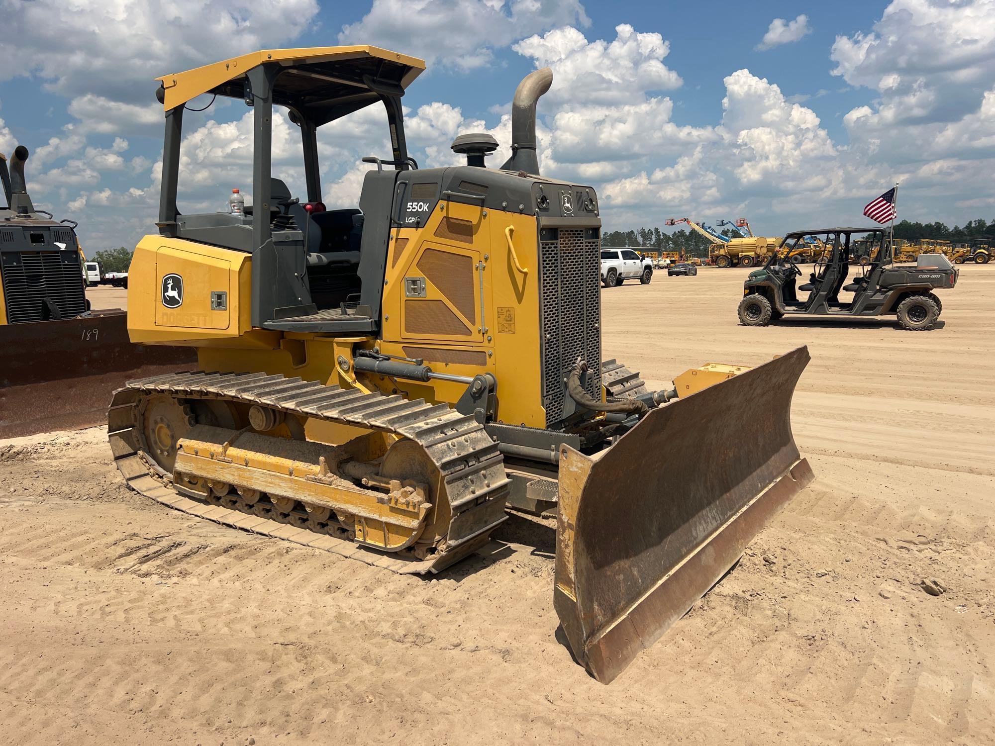 2018 John Deere 550 LGP