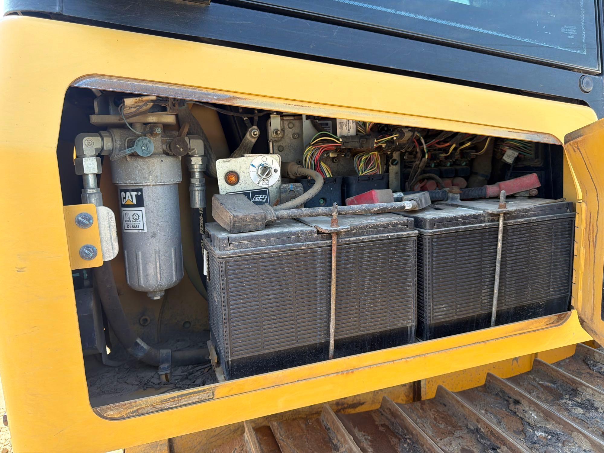 2019 Caterpillar D3K2LGP