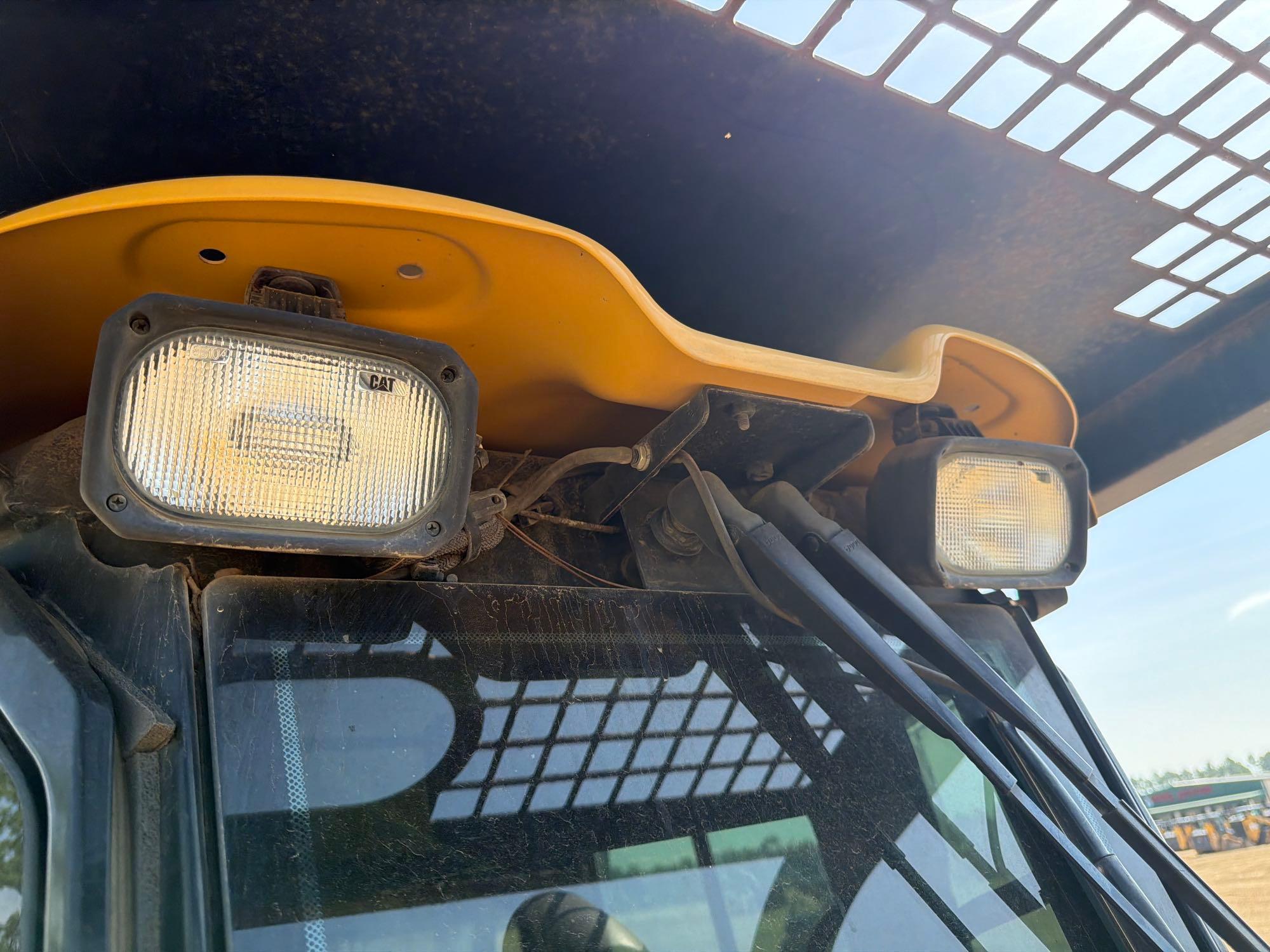 2019 Caterpillar D3K2LGP