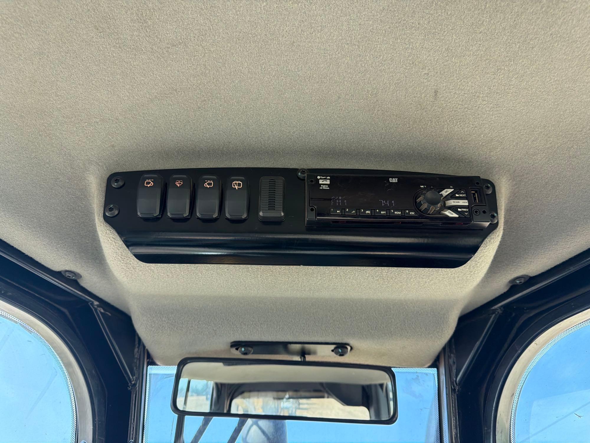 2019 Caterpillar D3K2LGP