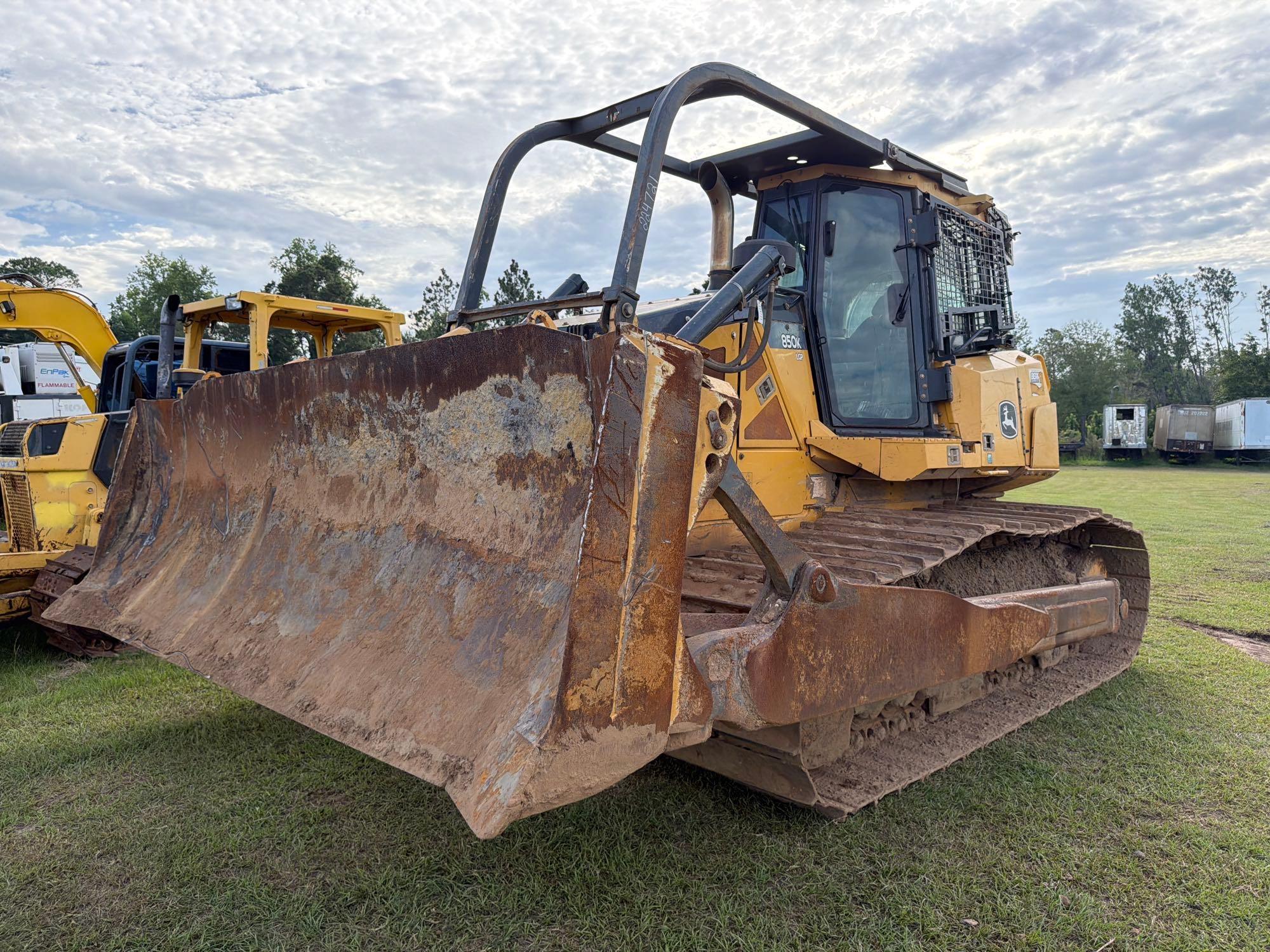 2018 John Deere 850K LGP