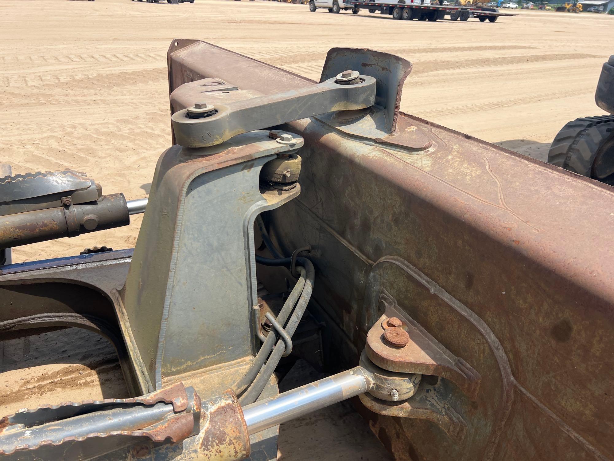 2007 New Holland D95 LGP
