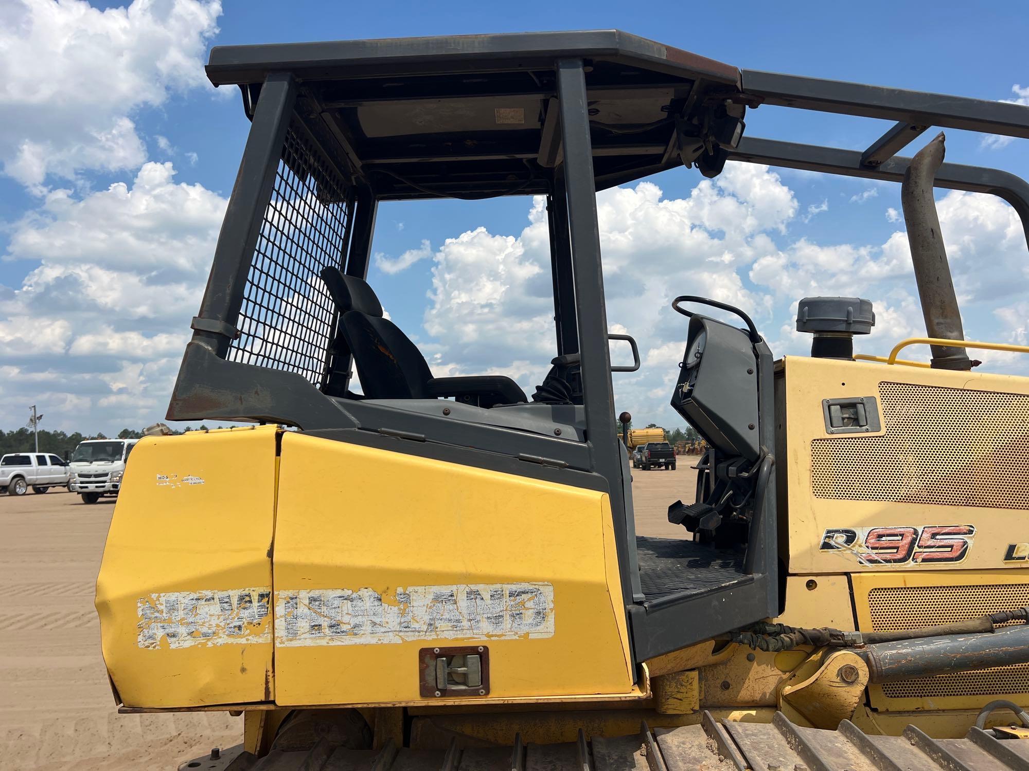 2007 New Holland D95 LGP