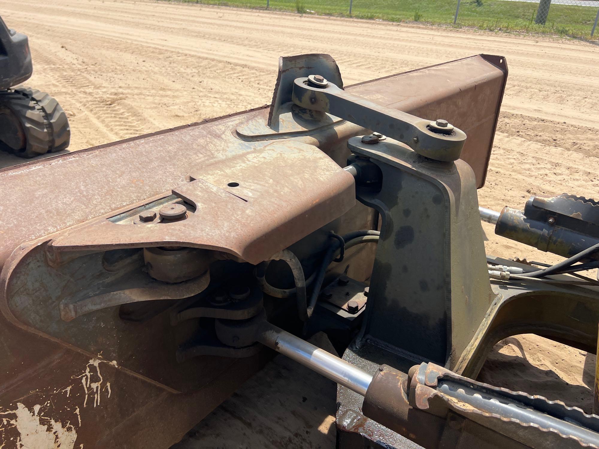 2007 New Holland D95 LGP
