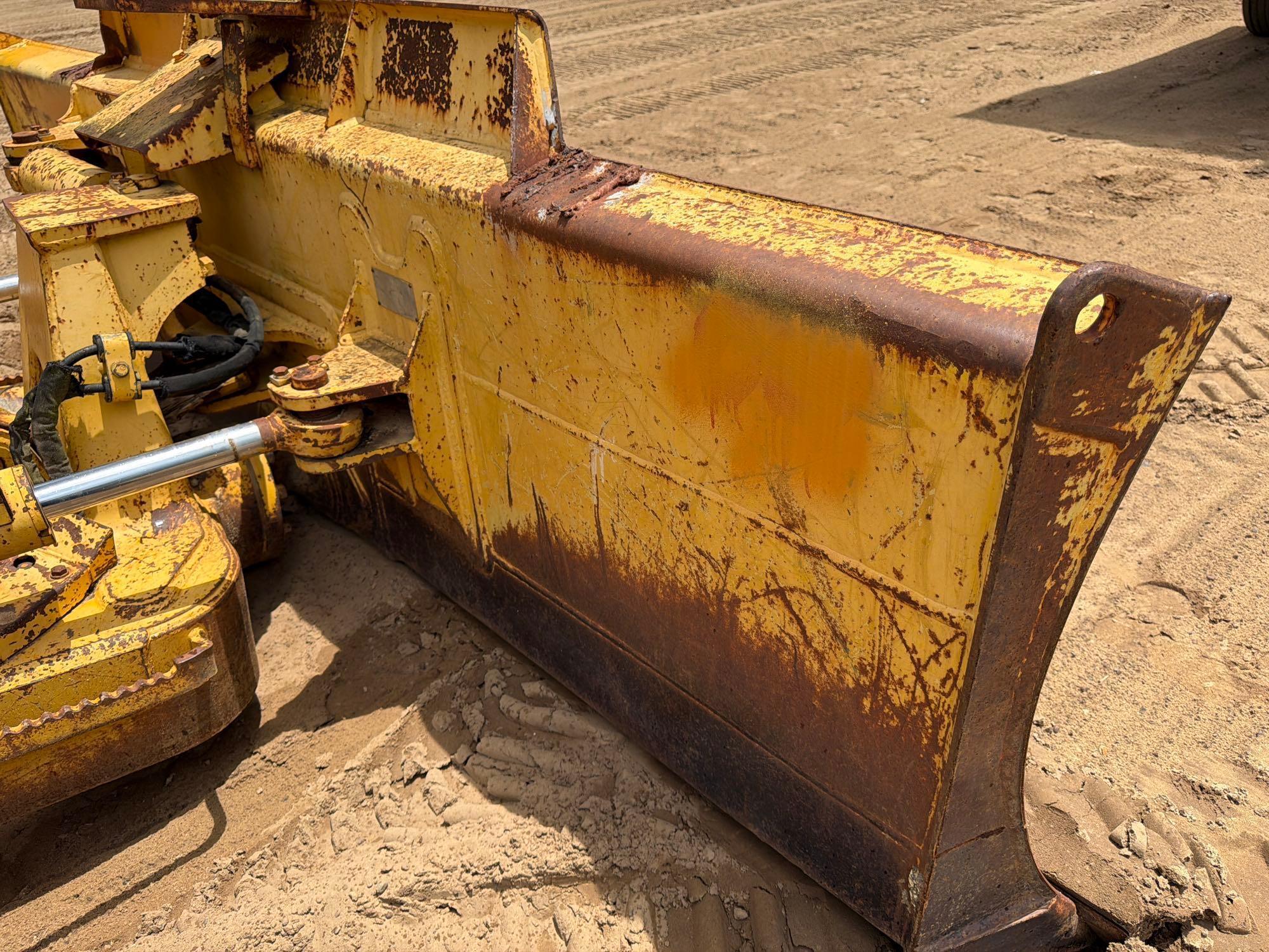 2007 Komatsu D39PX-21
