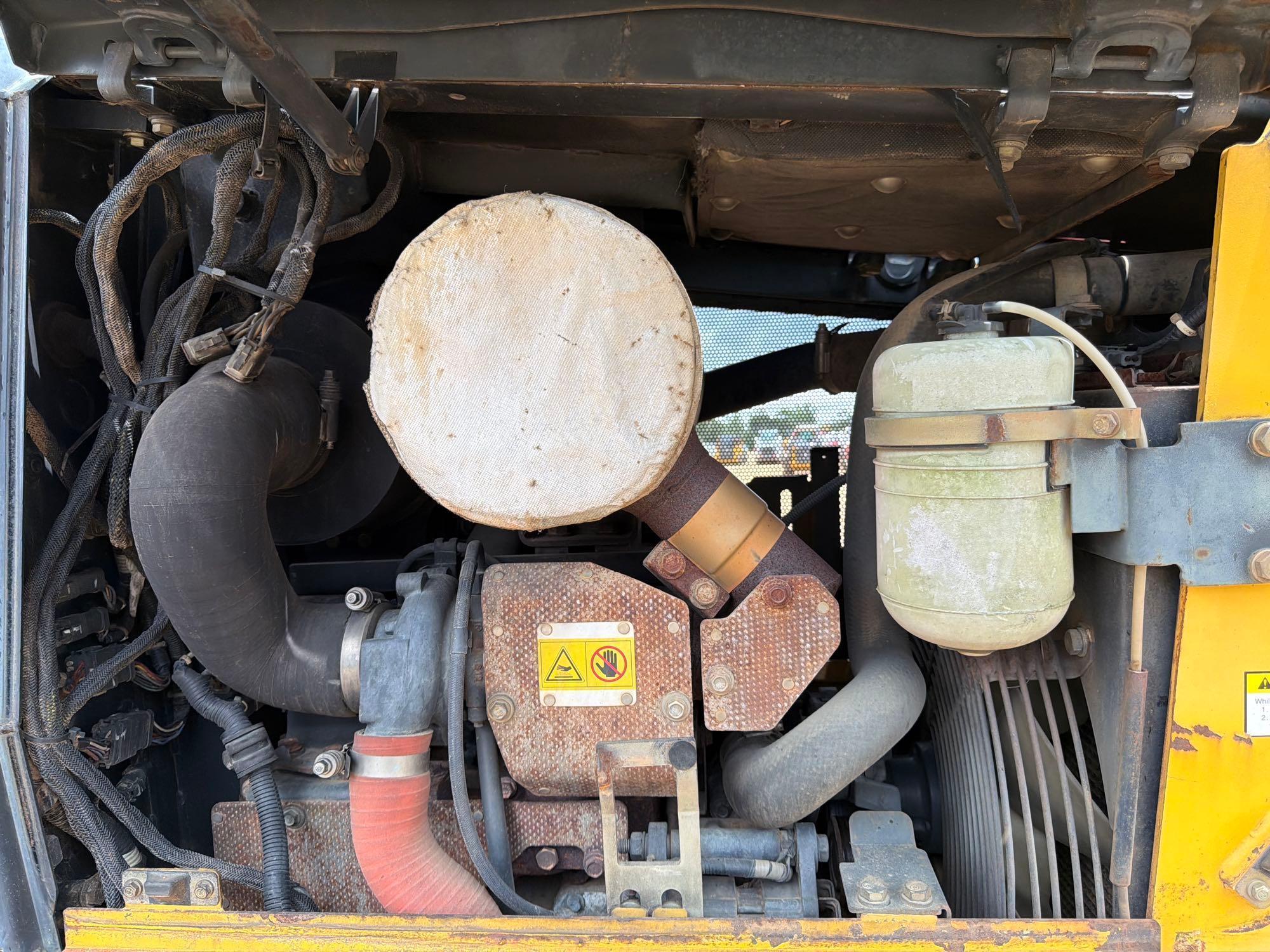 2007 Komatsu D39PX-21