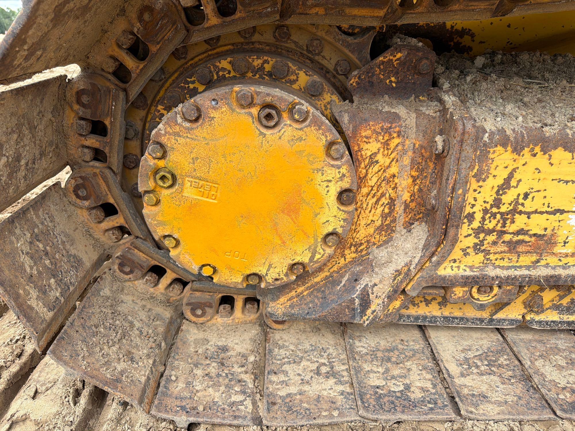 2007 Komatsu D39PX-21
