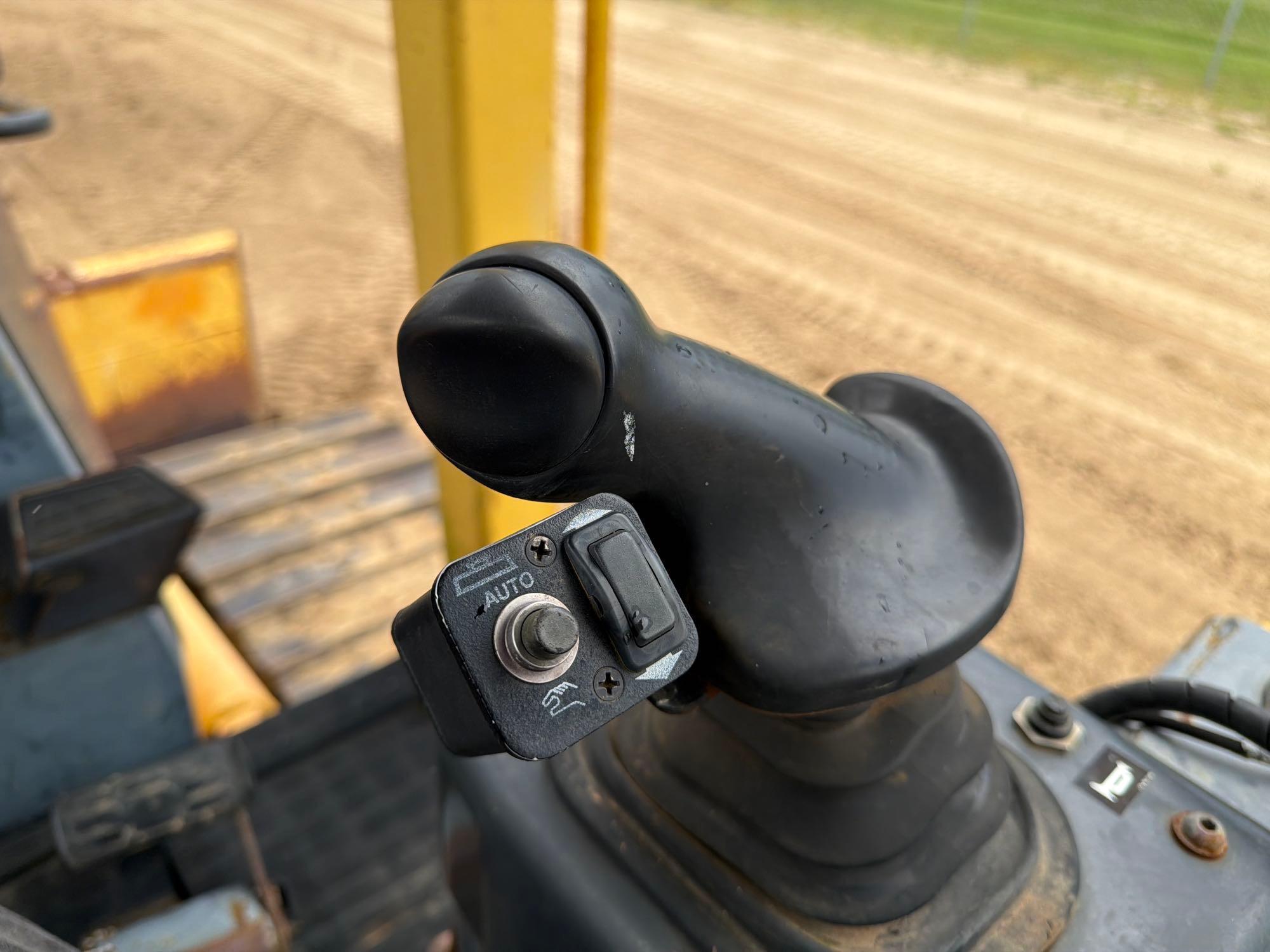 2007 Komatsu D39PX-21