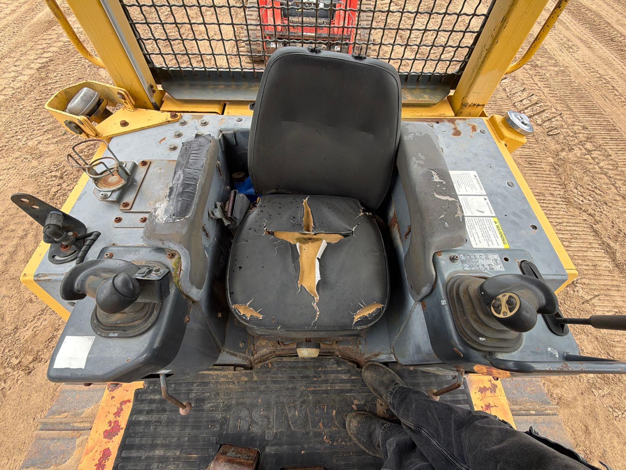 2007 Komatsu D39PX-21