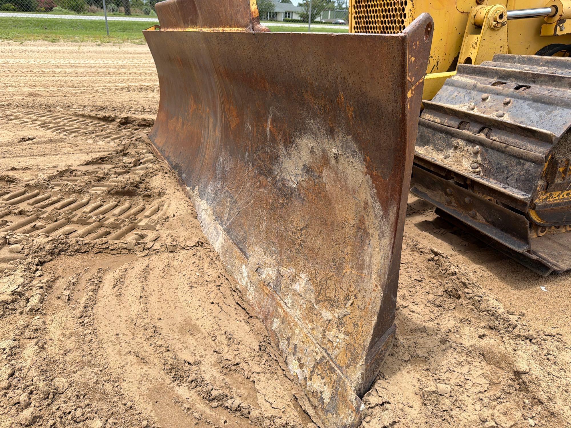 2007 Komatsu D39PX-21