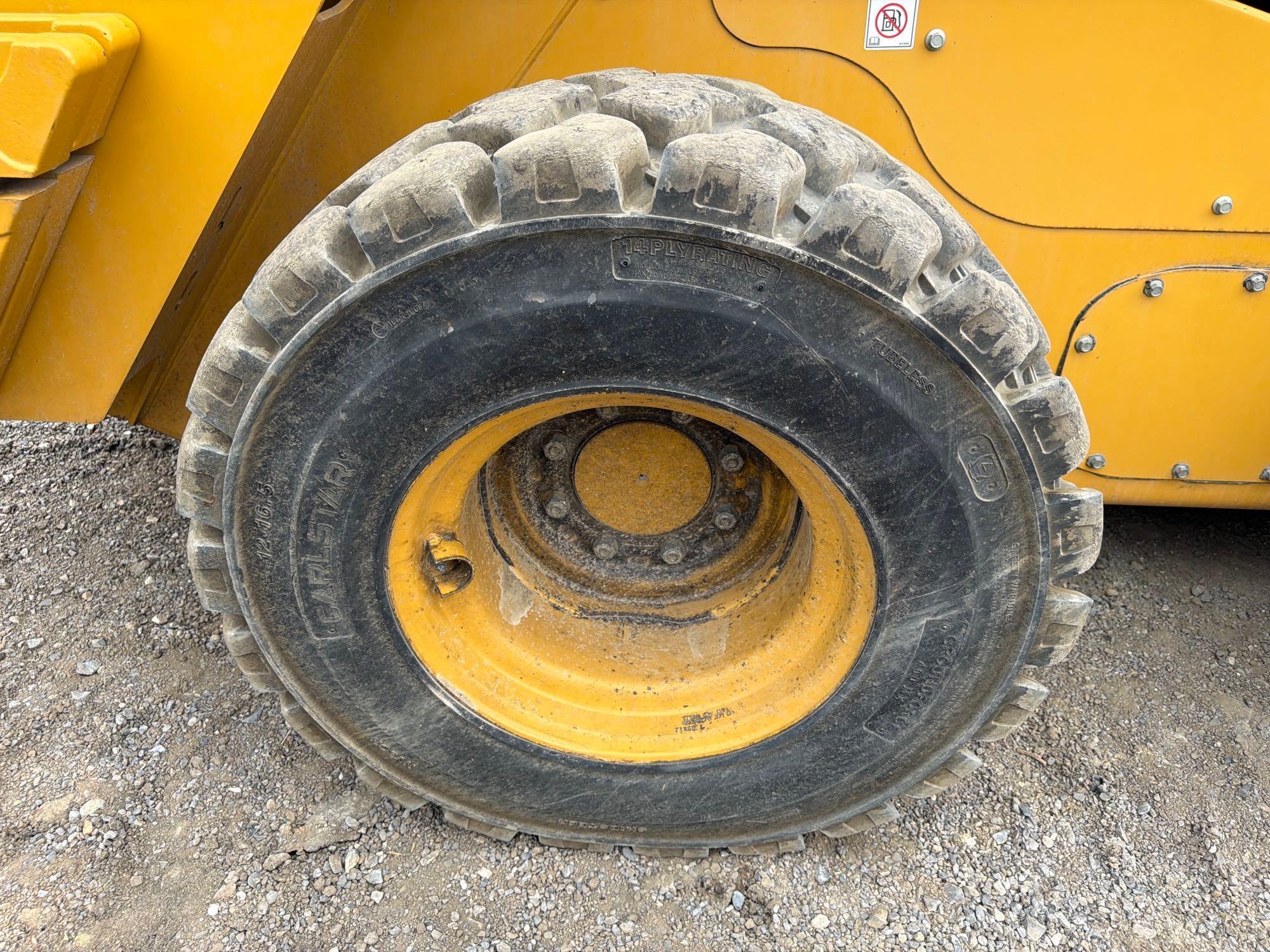 2022 Caterpillar 262