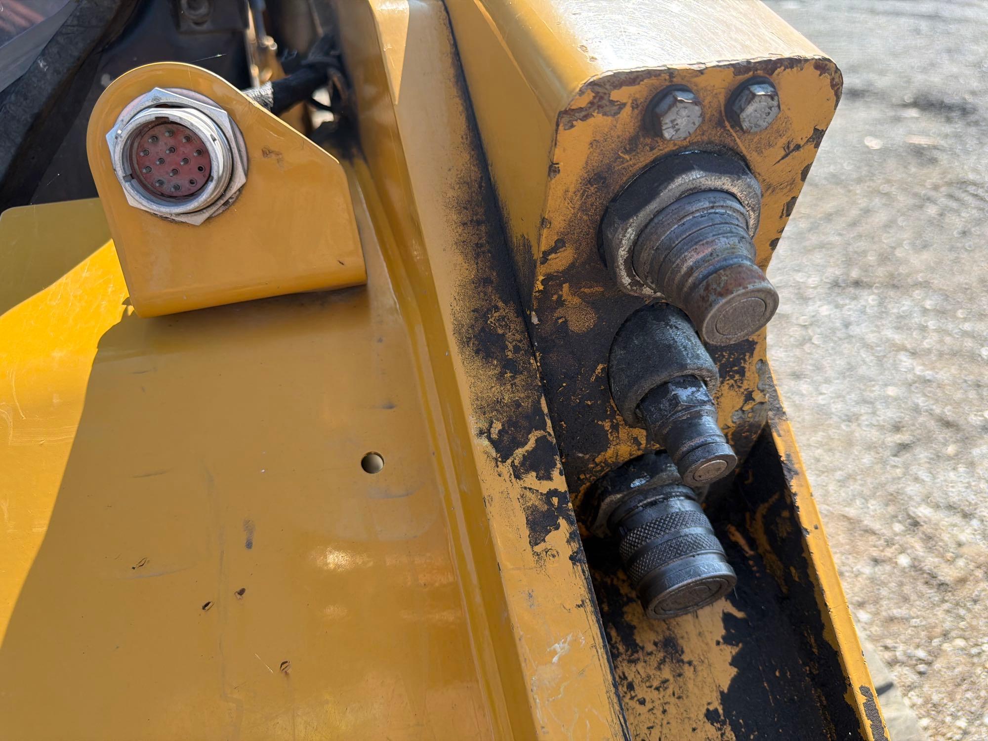 2022 Caterpillar 299D