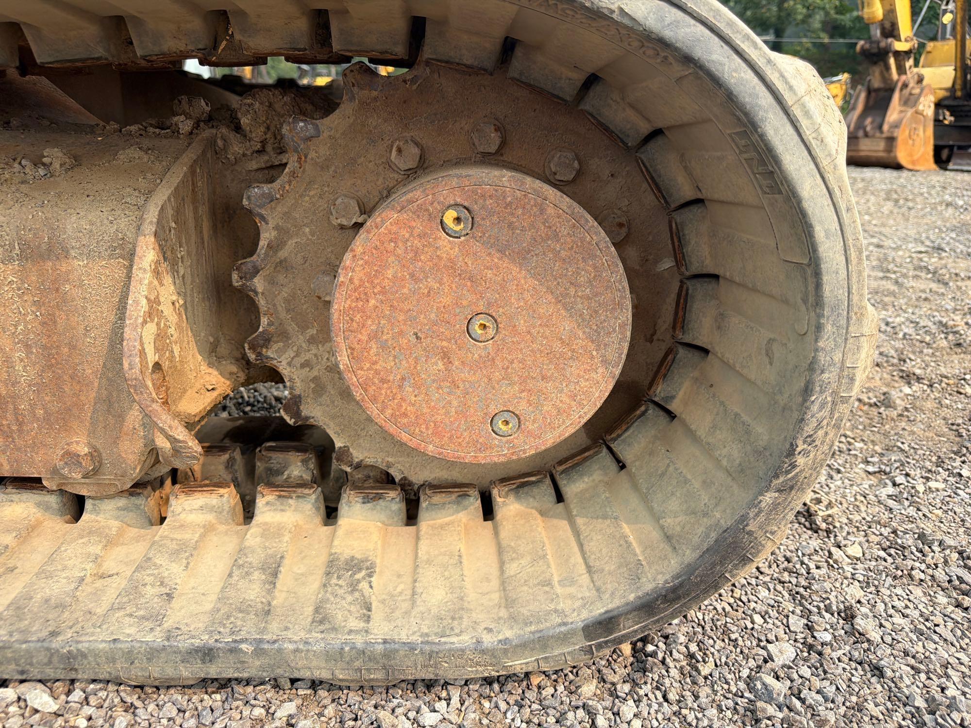 2005 John Deere 50D