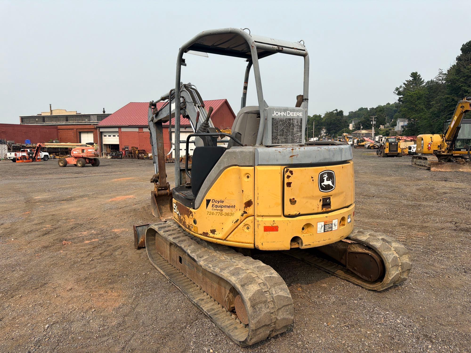 2005 John Deere 50D