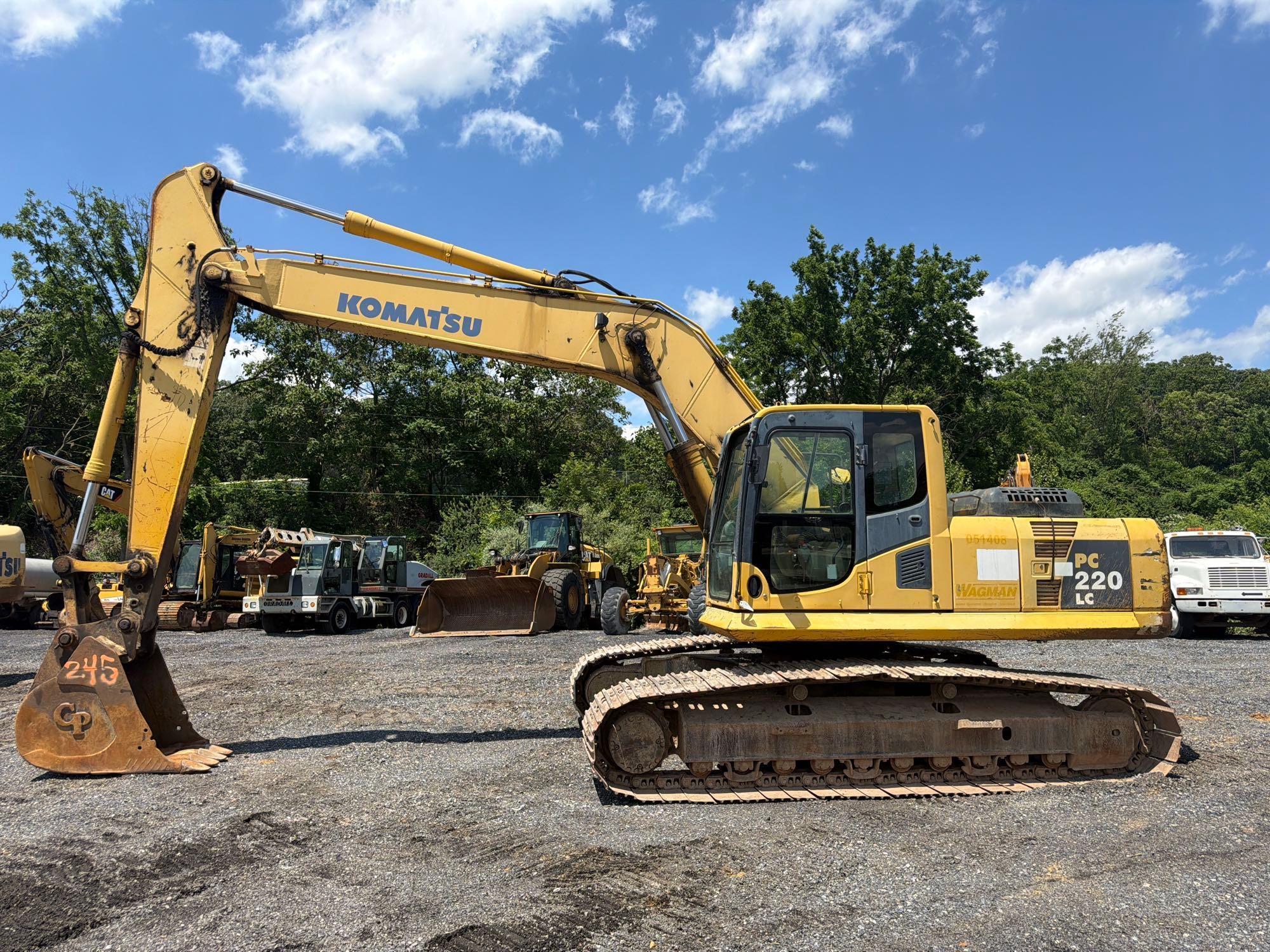 2006 Komatsu PC220LC-8