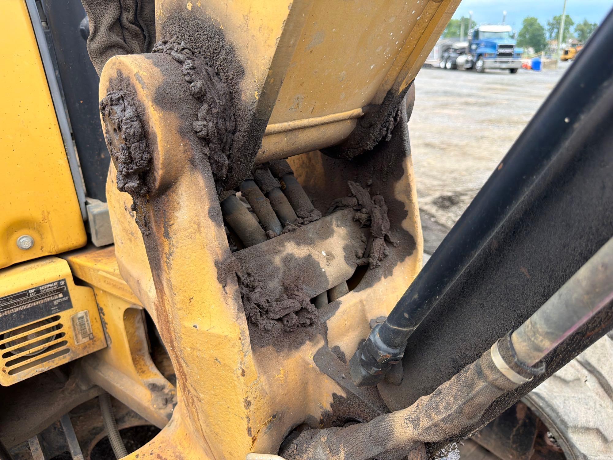 2014 Caterpillar 305.5ECR