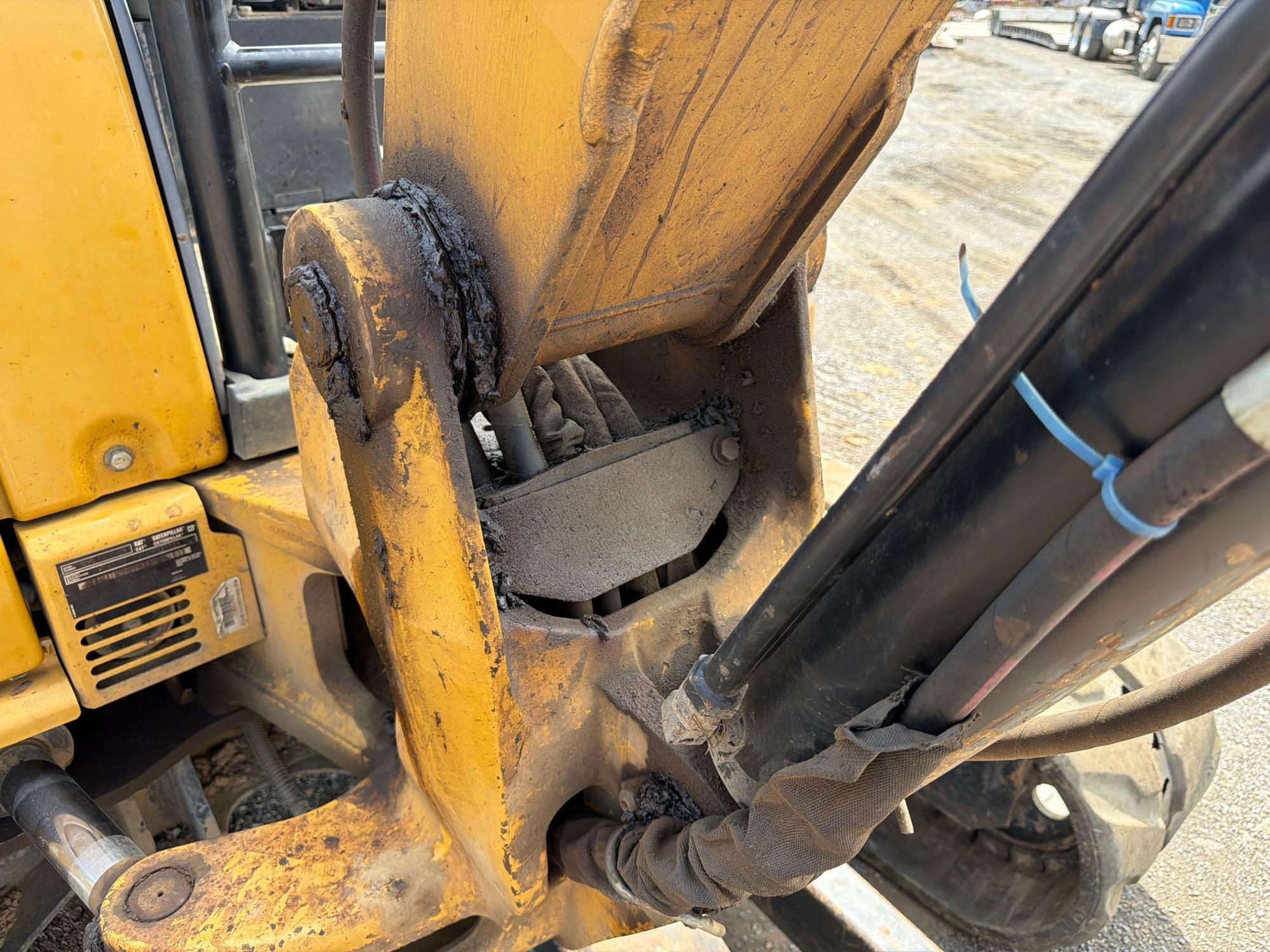 2014 Caterpillar 305.5ECR