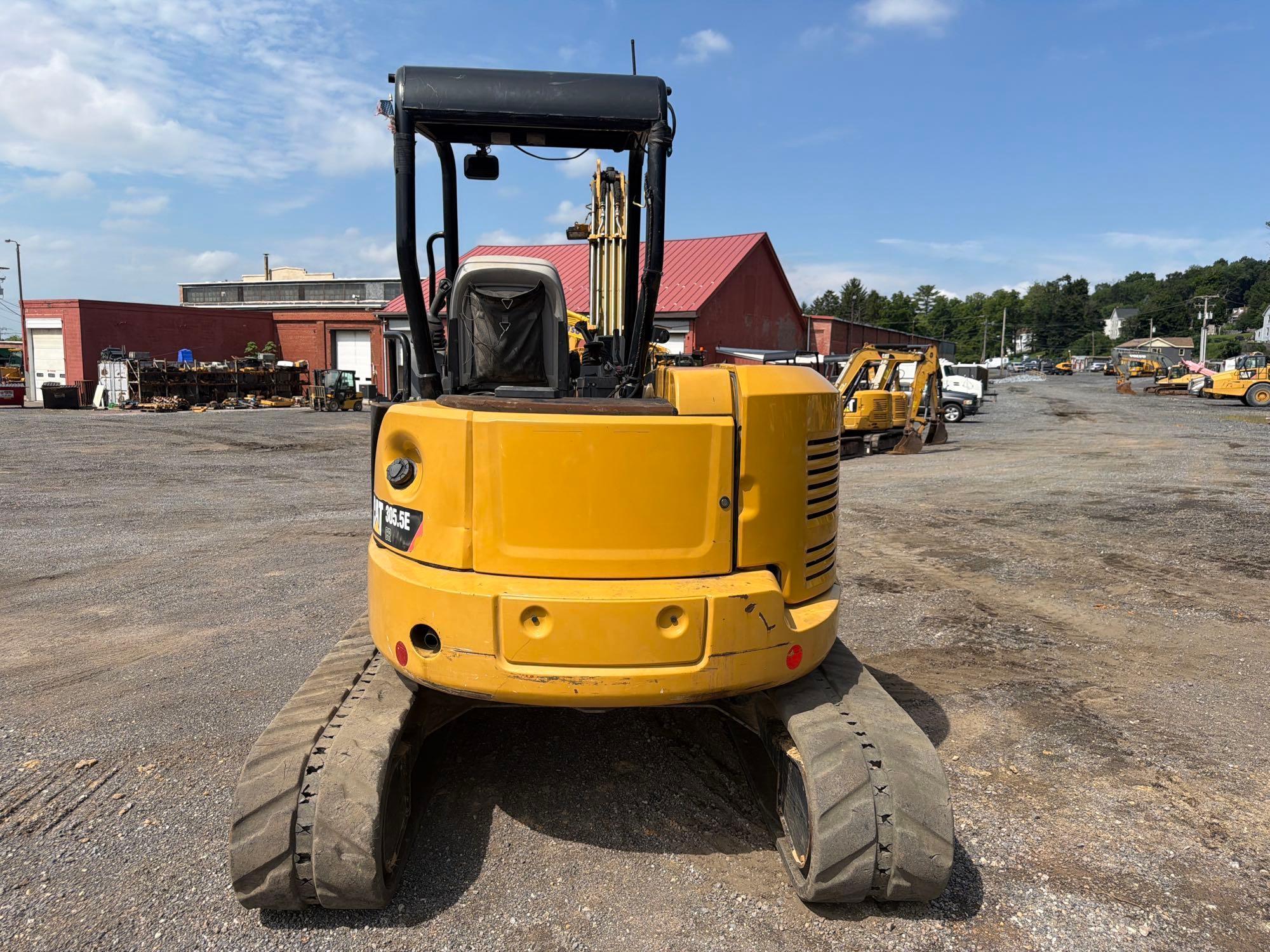 2014 Caterpillar 305.5ECR