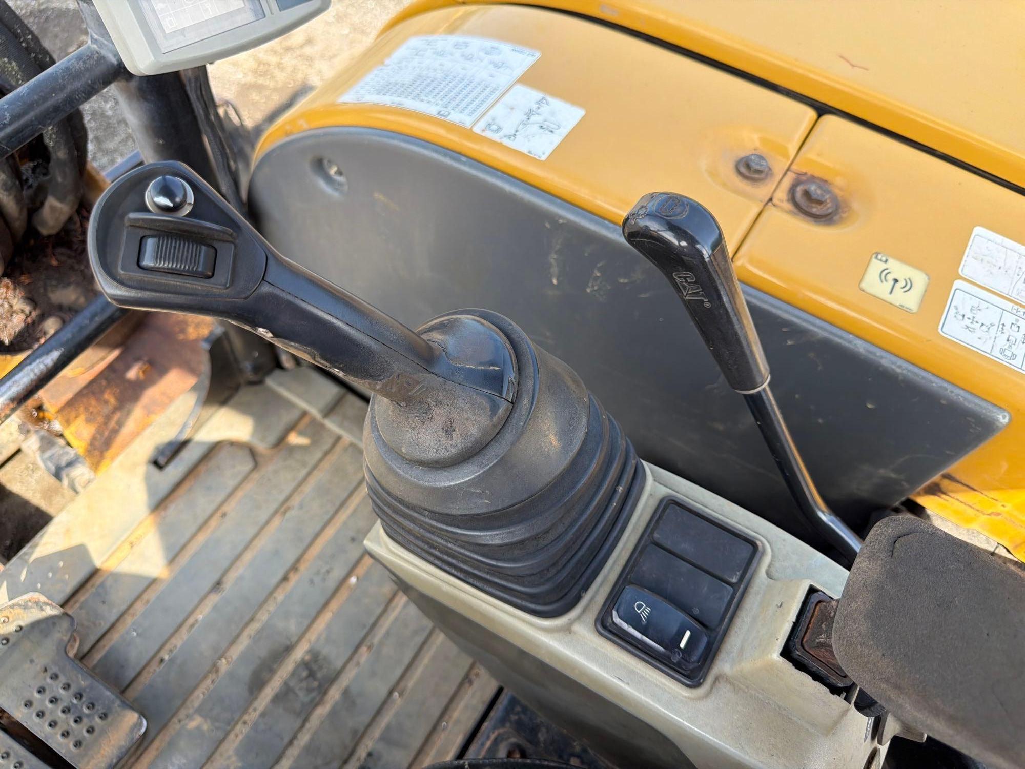 2015 Caterpillar 305E2CR
